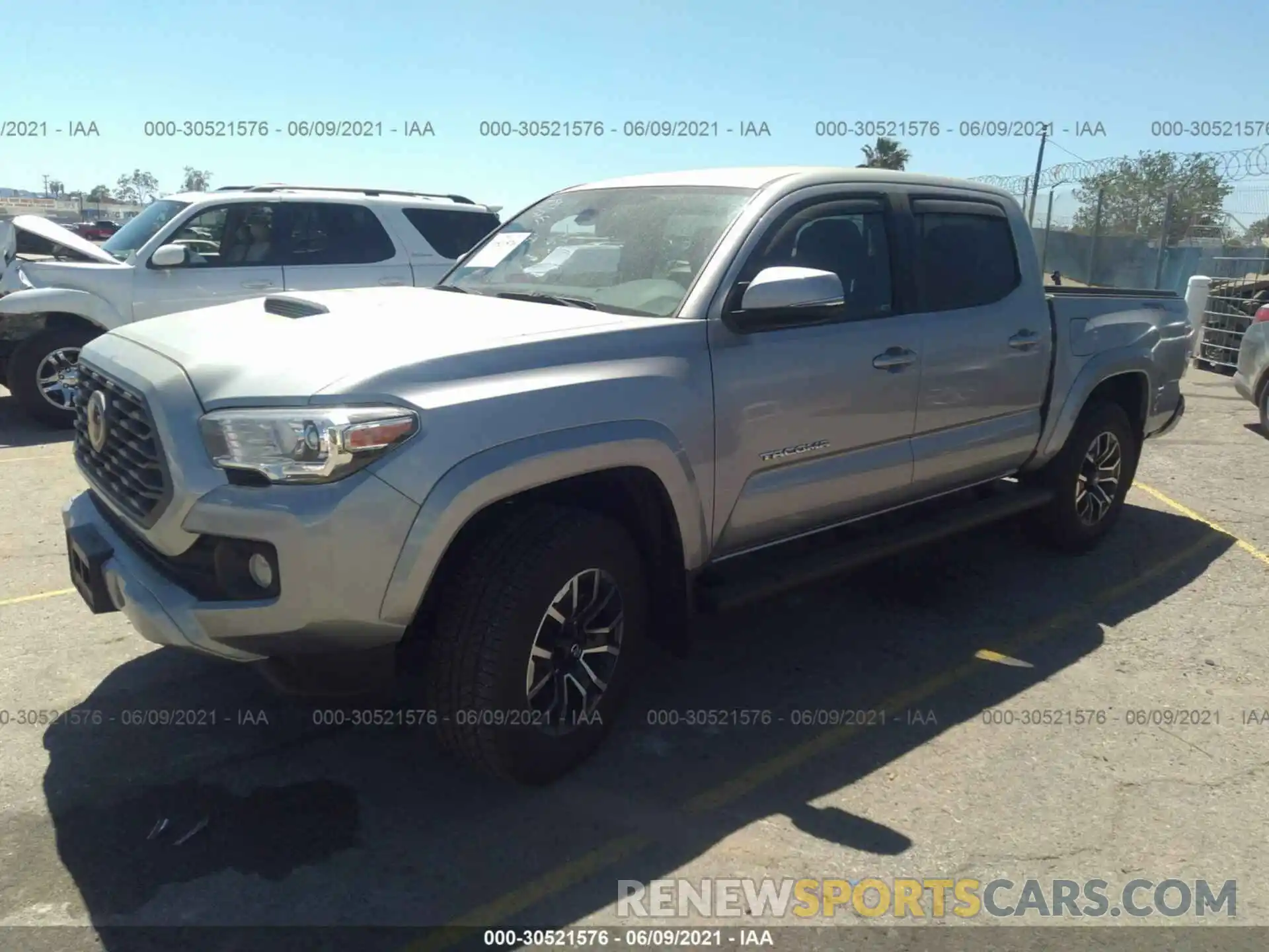 2 Photograph of a damaged car 3TMAZ5CN5LM140044 TOYOTA TACOMA 2WD 2020