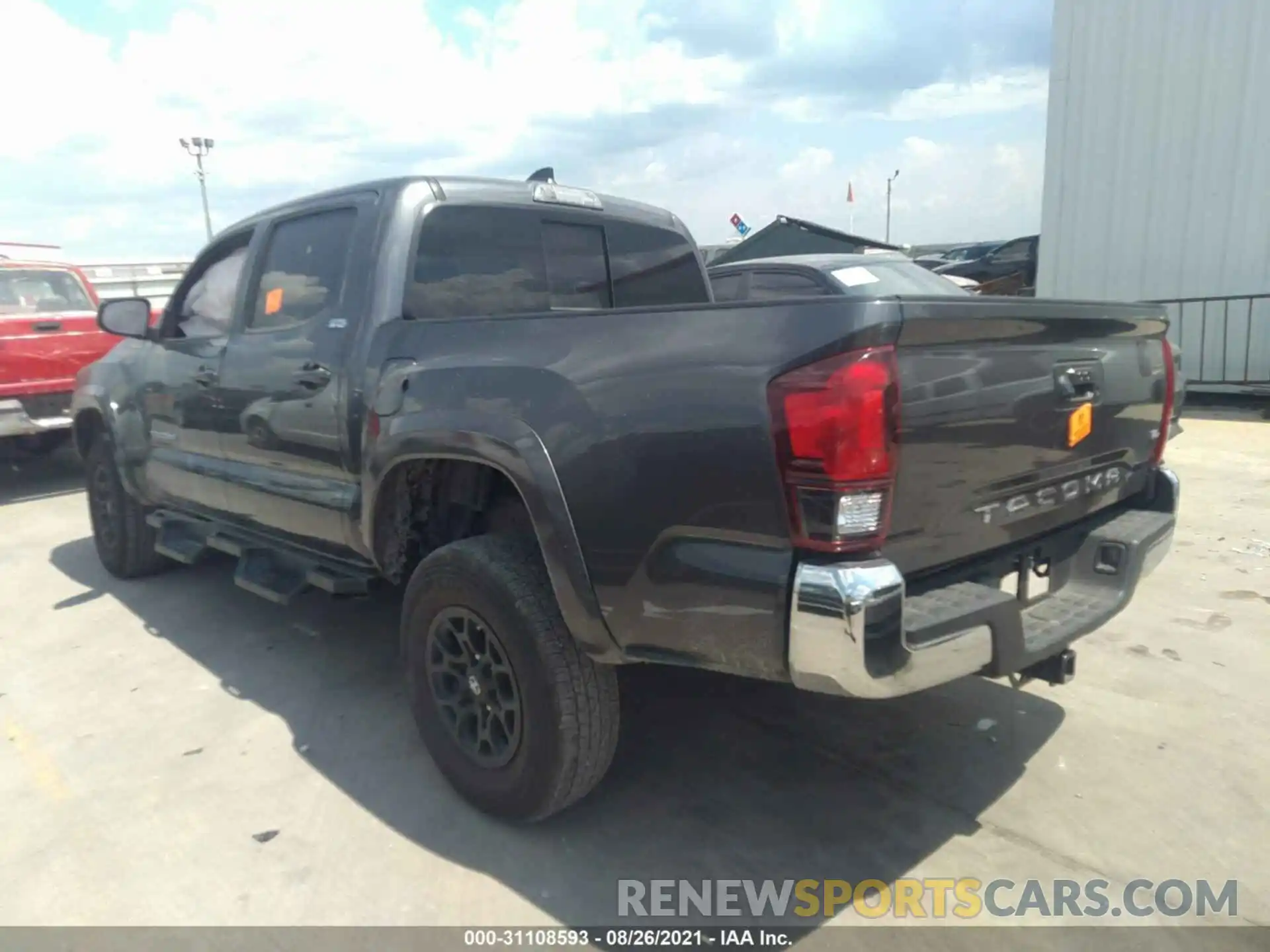 3 Photograph of a damaged car 3TMAZ5CN6LM120613 TOYOTA TACOMA 2WD 2020