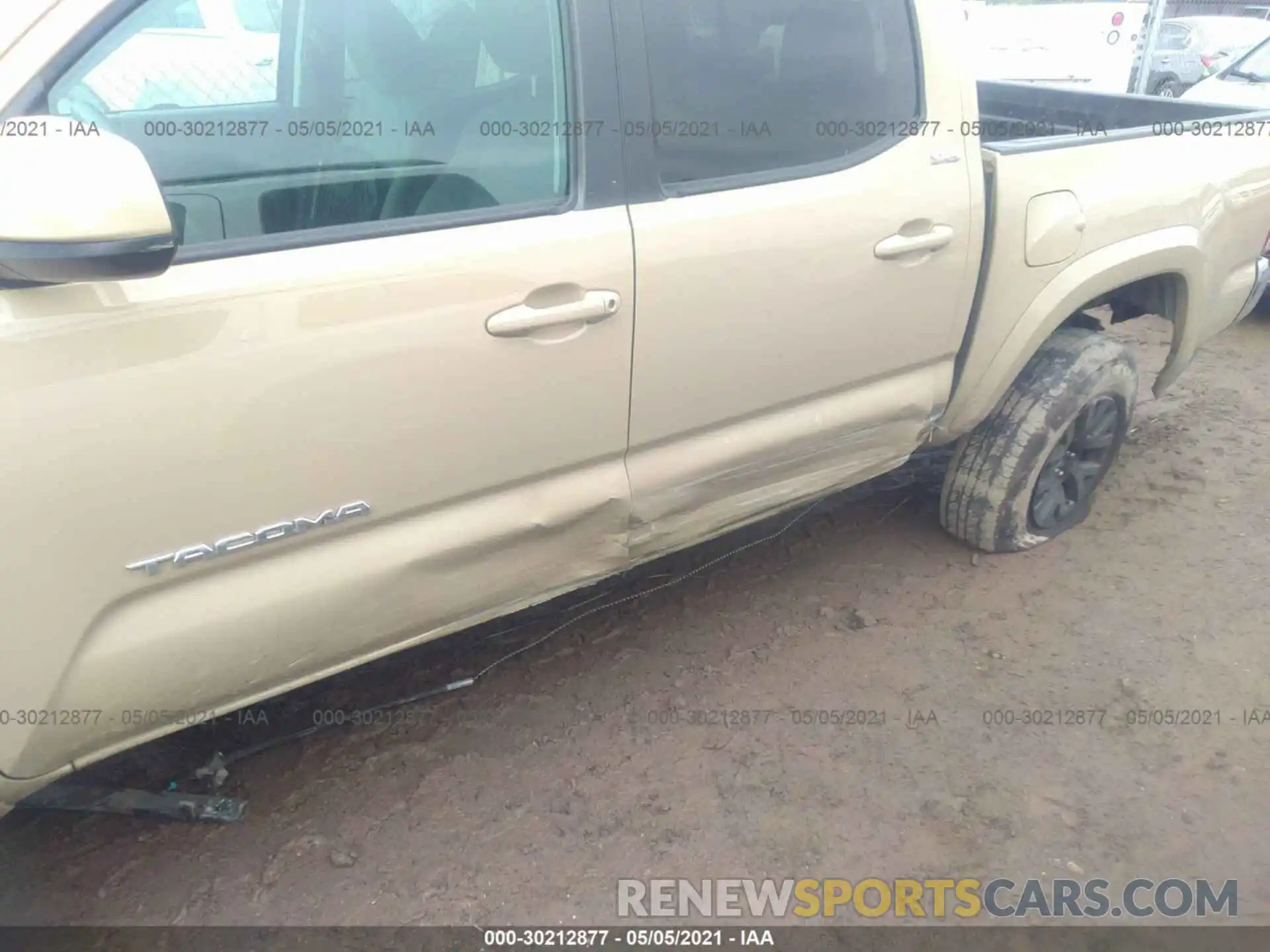 6 Photograph of a damaged car 3TMAZ5CN6LM125178 TOYOTA TACOMA 2WD 2020