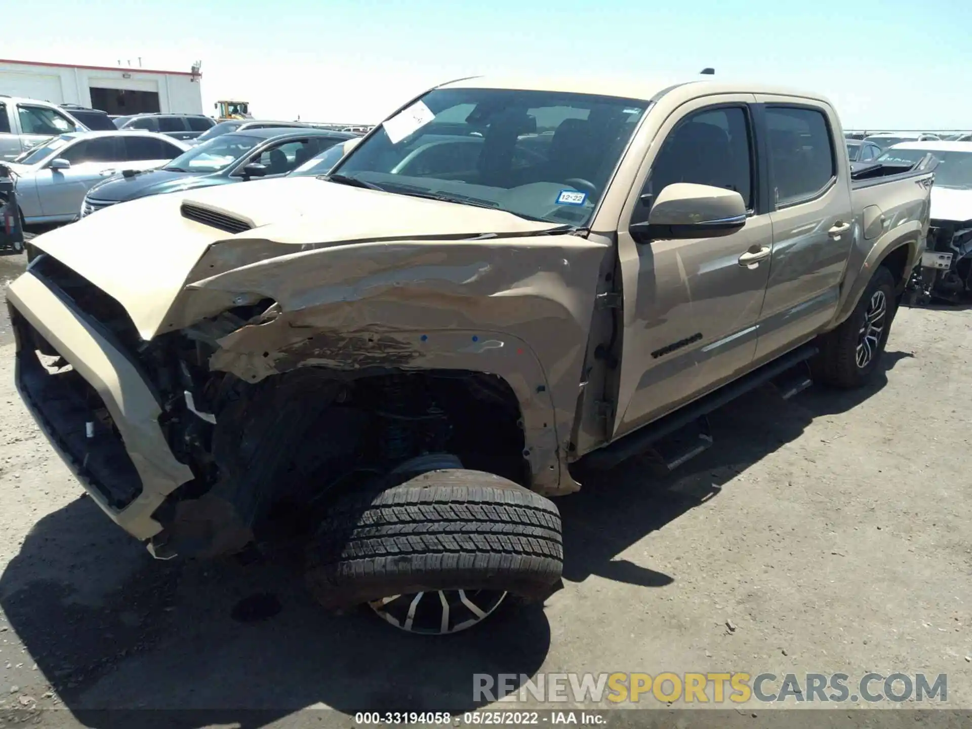 2 Photograph of a damaged car 3TMAZ5CN6LM125634 TOYOTA TACOMA 2WD 2020