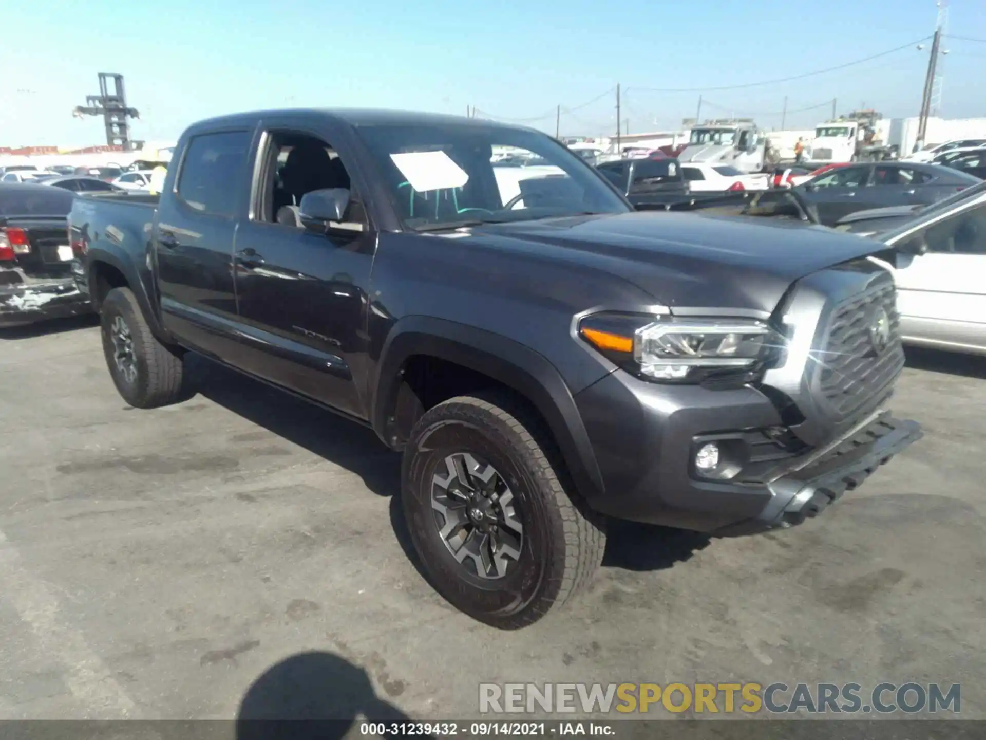 1 Photograph of a damaged car 3TMAZ5CN6LM125858 TOYOTA TACOMA 2WD 2020