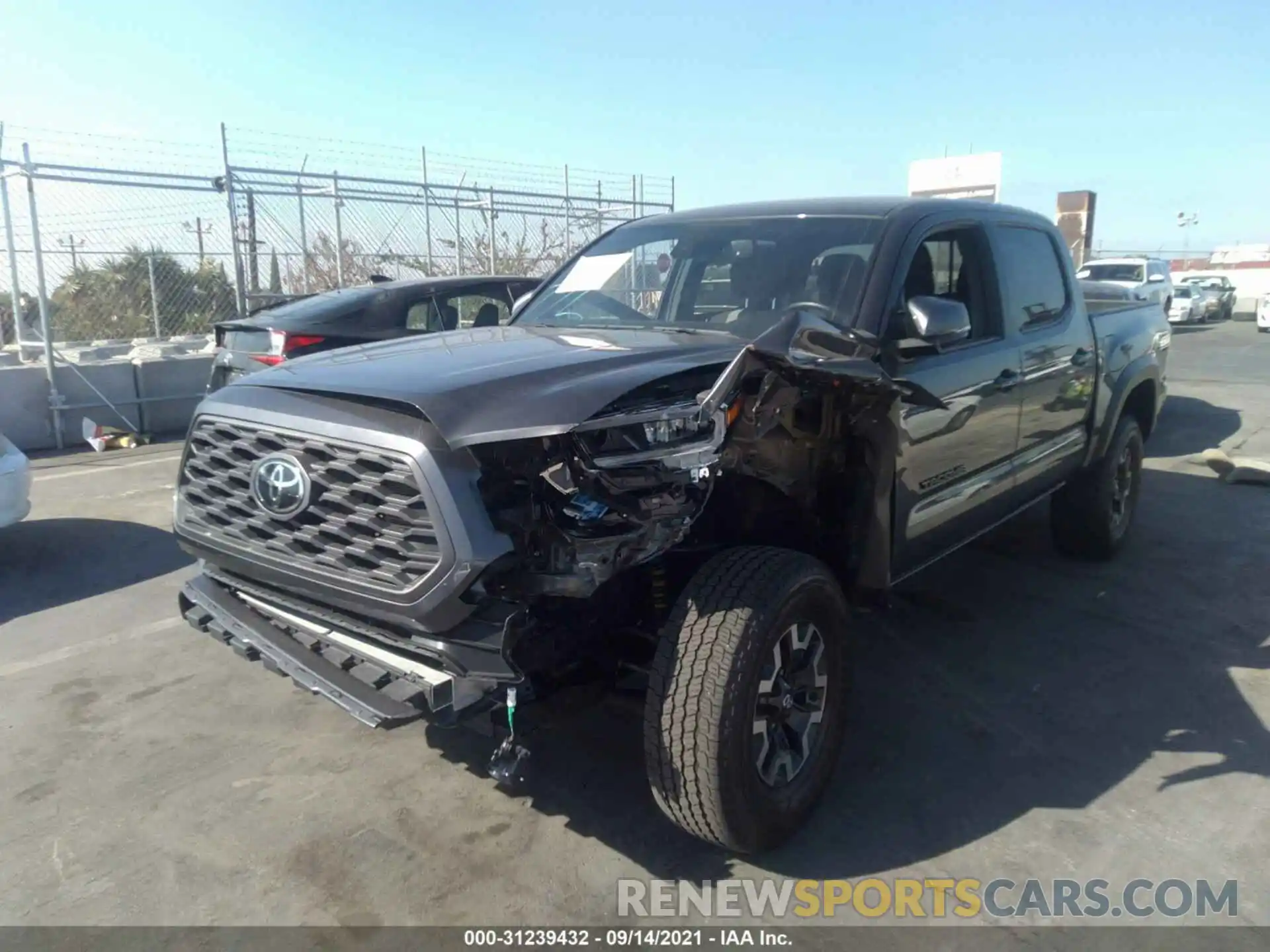 6 Photograph of a damaged car 3TMAZ5CN6LM125858 TOYOTA TACOMA 2WD 2020