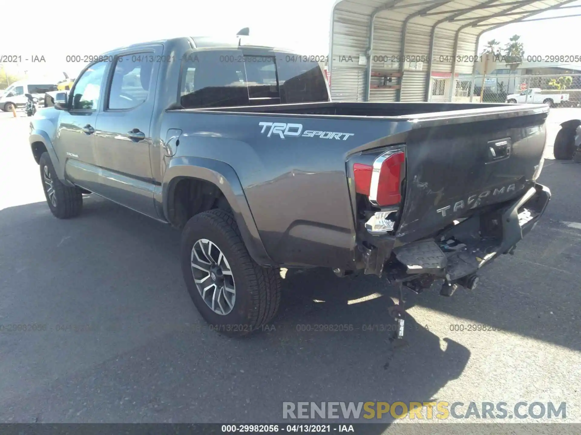 3 Photograph of a damaged car 3TMAZ5CN6LM128601 TOYOTA TACOMA 2WD 2020