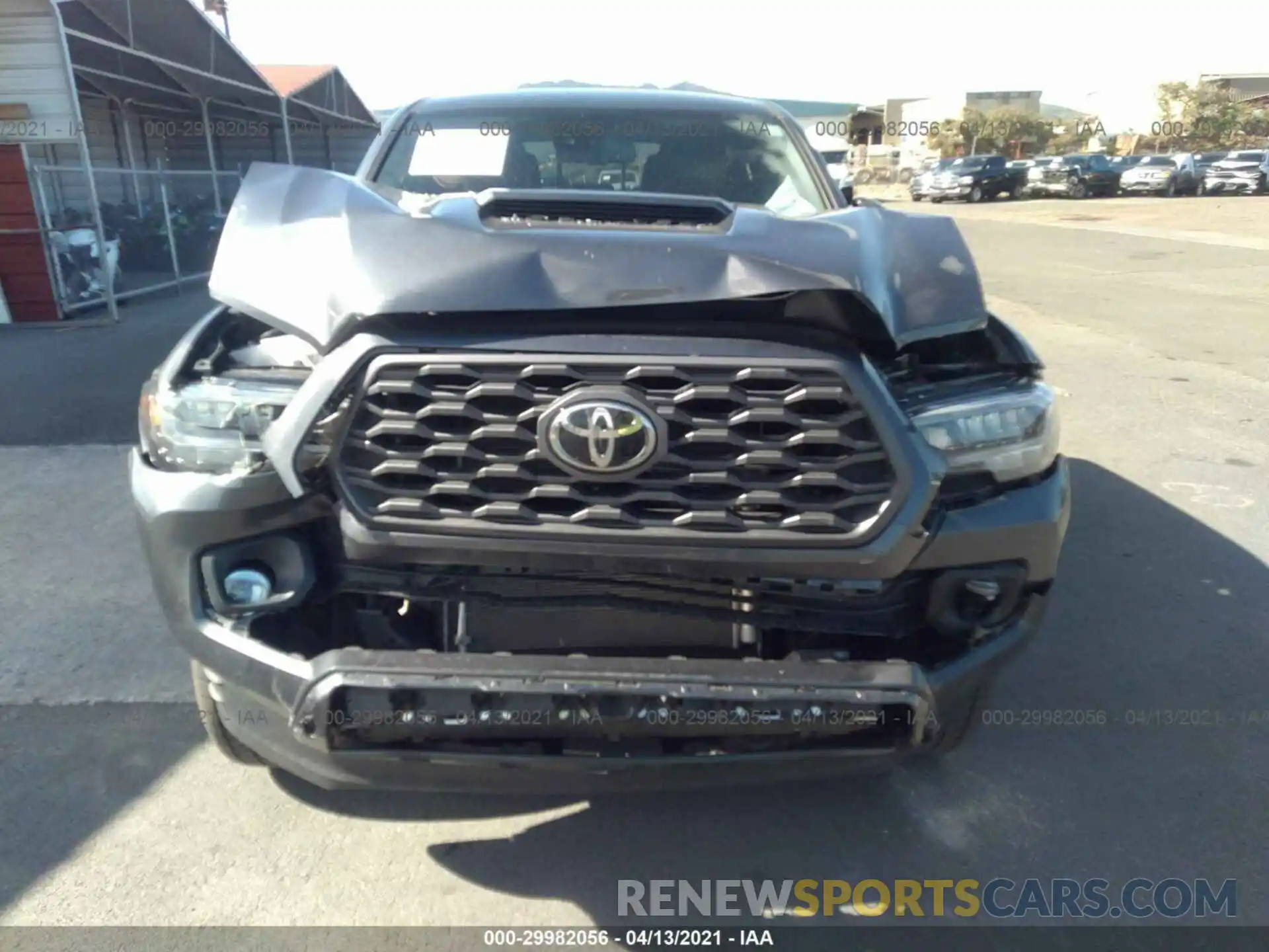 6 Photograph of a damaged car 3TMAZ5CN6LM128601 TOYOTA TACOMA 2WD 2020