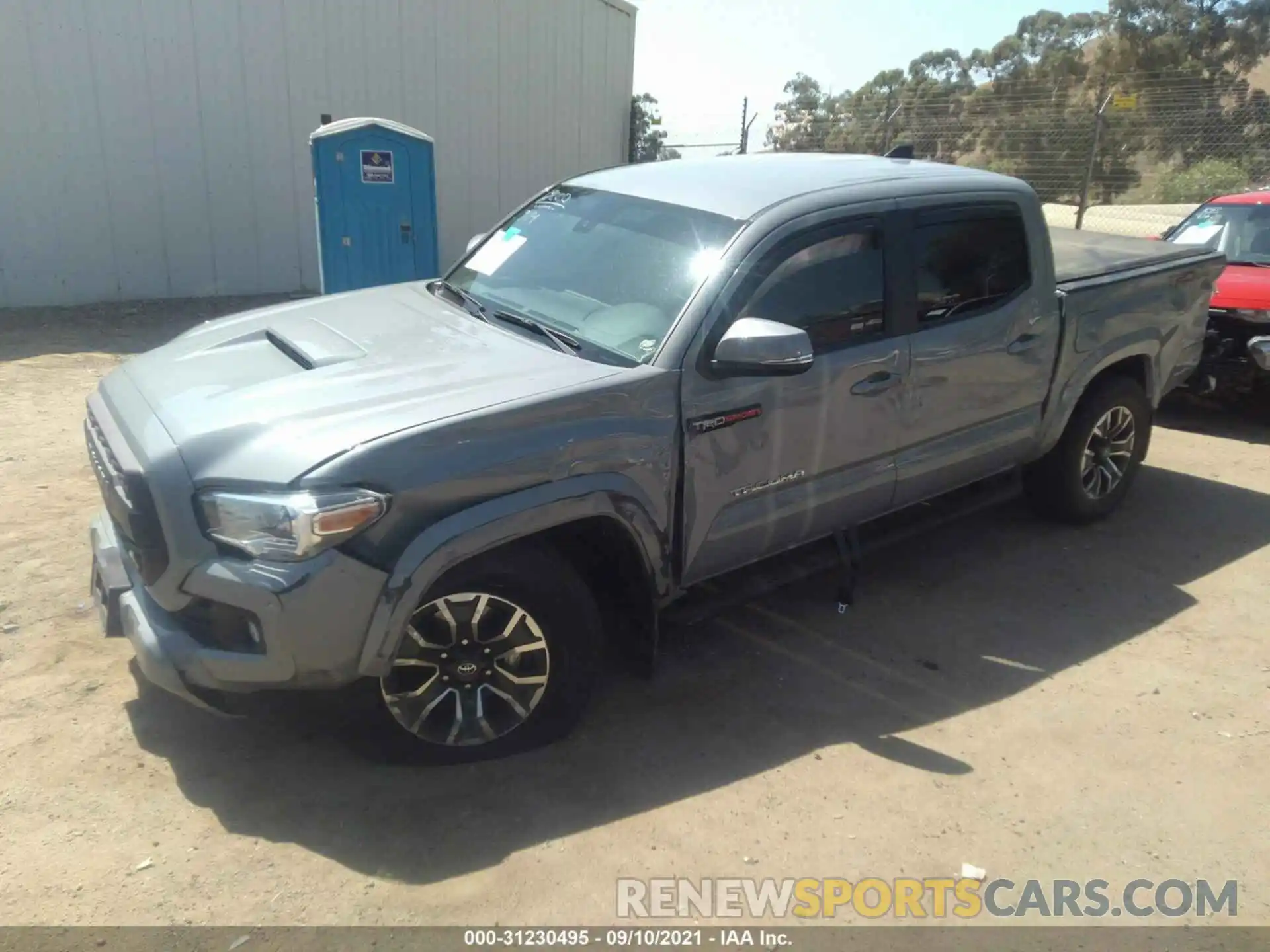 2 Photograph of a damaged car 3TMAZ5CN6LM138707 TOYOTA TACOMA 2WD 2020