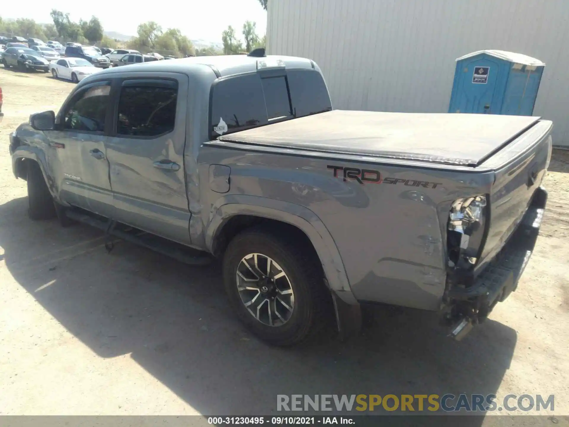 3 Photograph of a damaged car 3TMAZ5CN6LM138707 TOYOTA TACOMA 2WD 2020