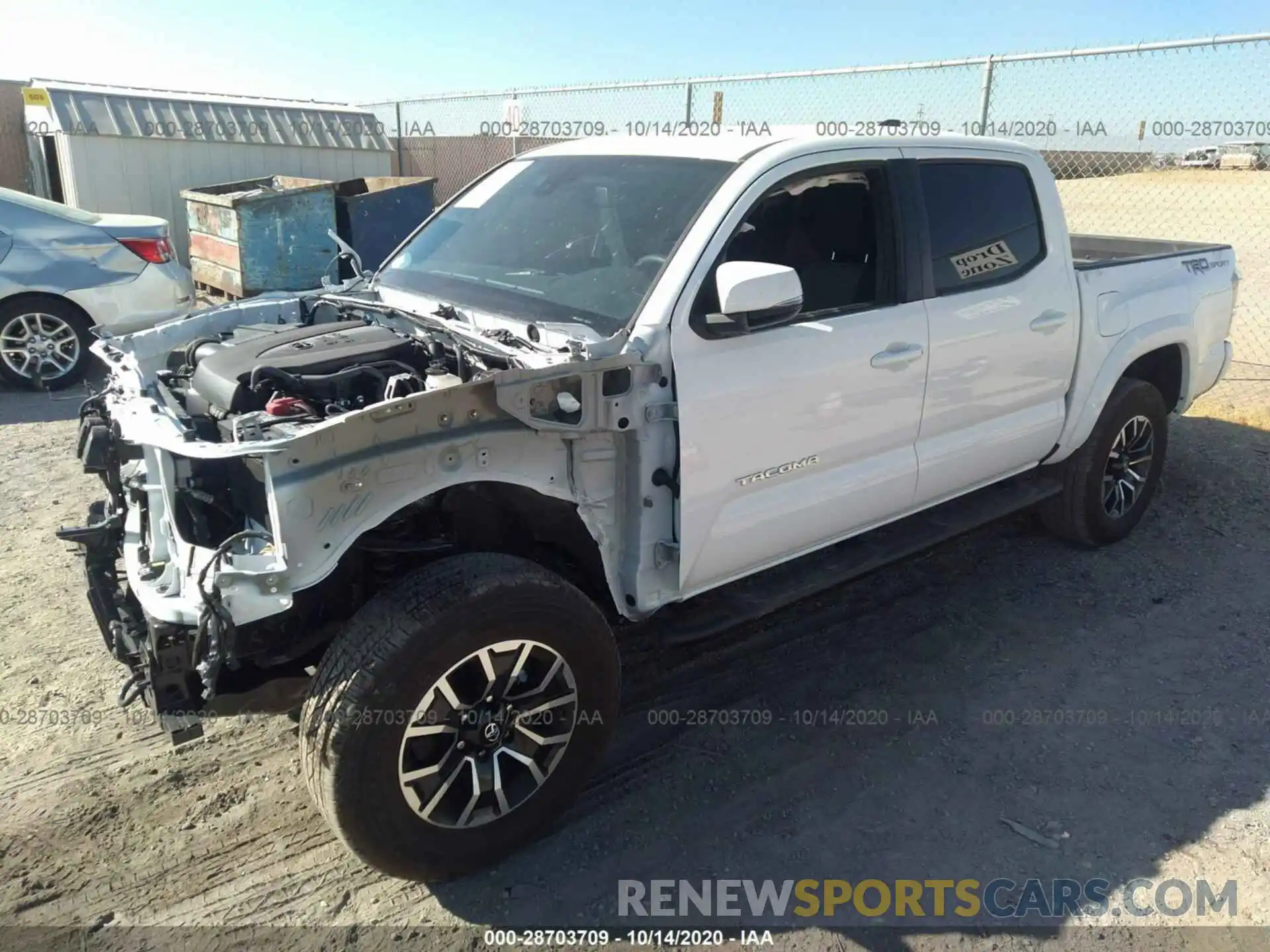 2 Photograph of a damaged car 3TMAZ5CN6LM139727 TOYOTA TACOMA 2WD 2020