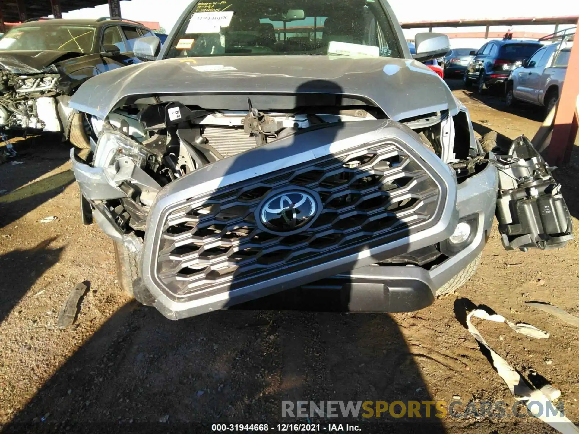 6 Photograph of a damaged car 3TMAZ5CN7LM115193 TOYOTA TACOMA 2WD 2020