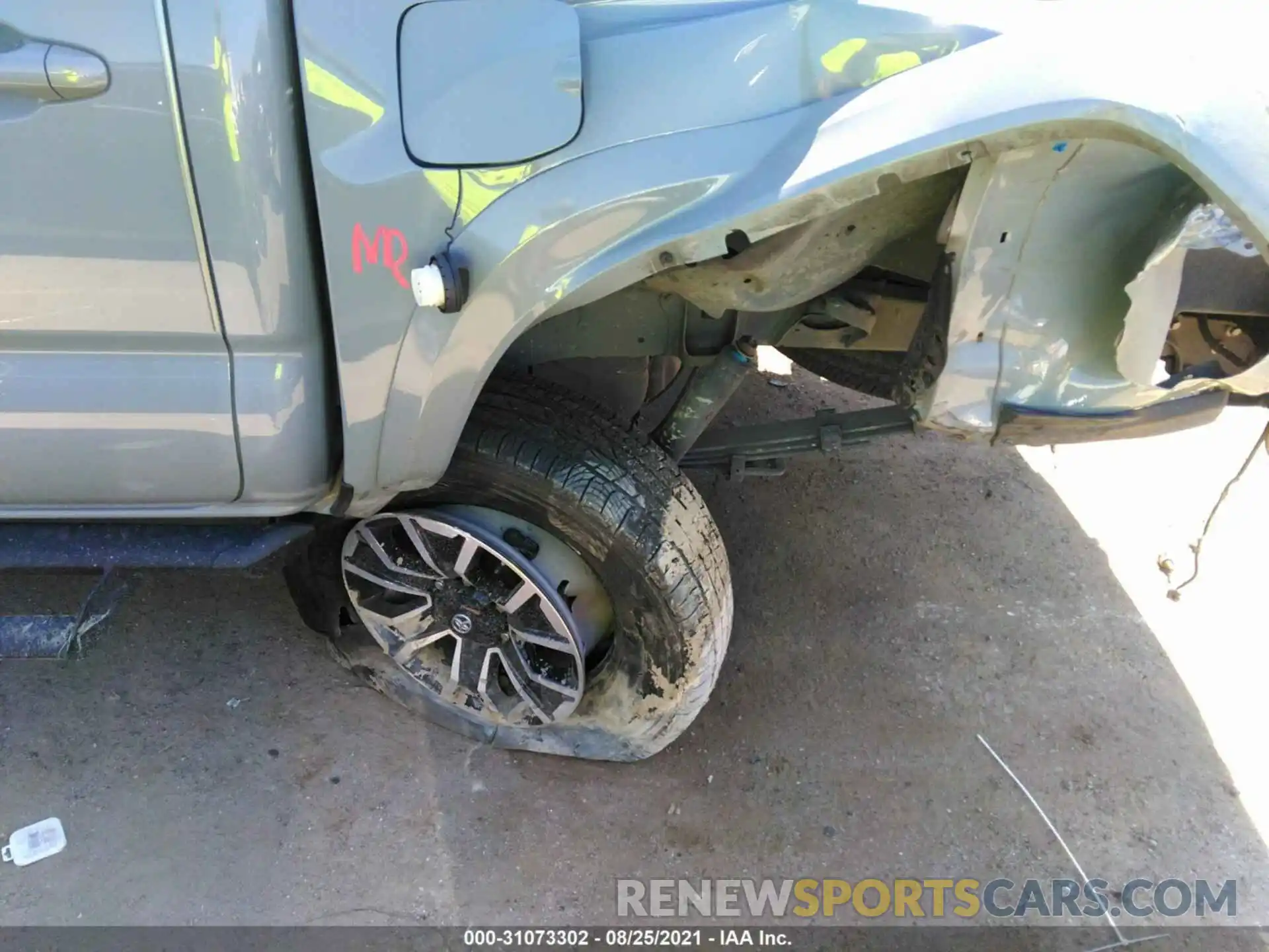 12 Photograph of a damaged car 3TMAZ5CN8LM119818 TOYOTA TACOMA 2WD 2020