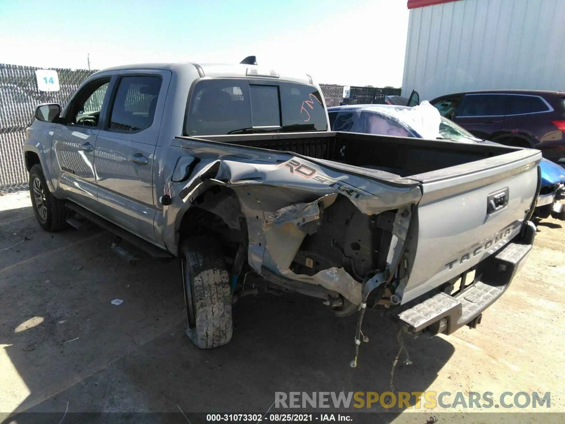 3 Photograph of a damaged car 3TMAZ5CN8LM119818 TOYOTA TACOMA 2WD 2020