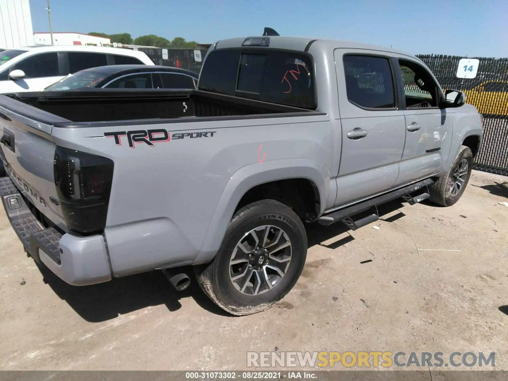 4 Photograph of a damaged car 3TMAZ5CN8LM119818 TOYOTA TACOMA 2WD 2020