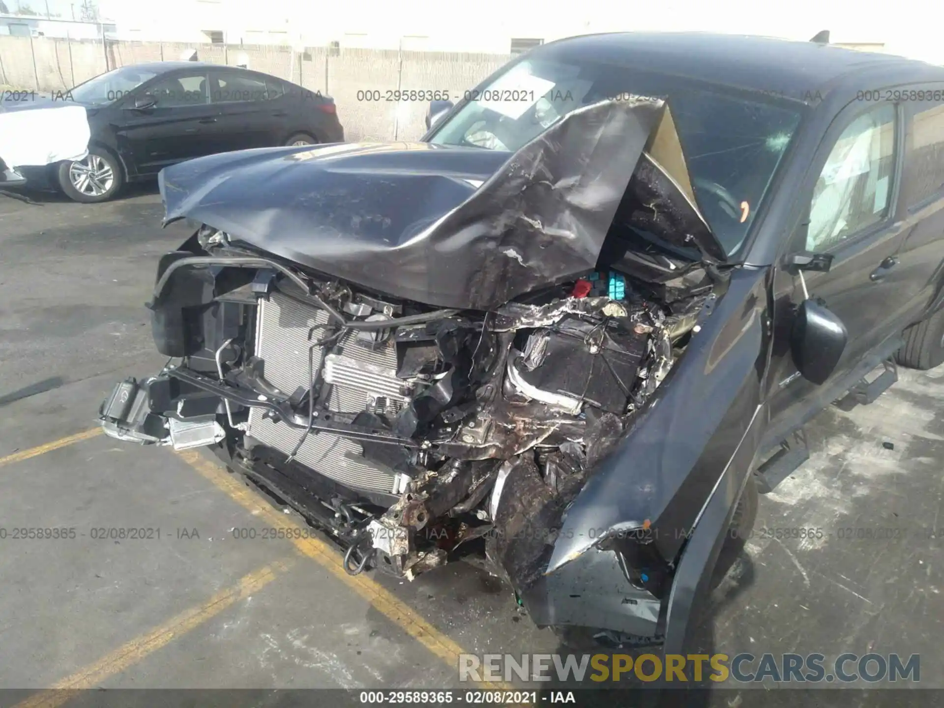 6 Photograph of a damaged car 3TMAZ5CN8LM126316 TOYOTA TACOMA 2WD 2020