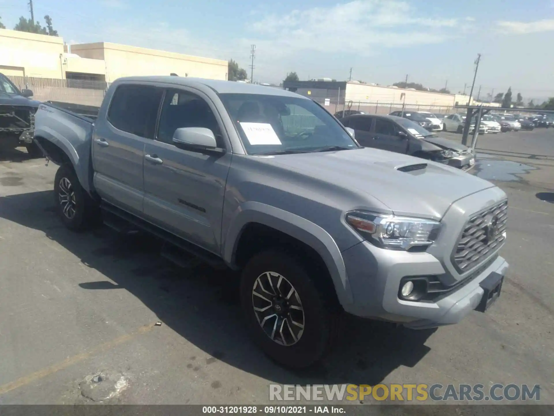 1 Photograph of a damaged car 3TMAZ5CN8LM137431 TOYOTA TACOMA 2WD 2020