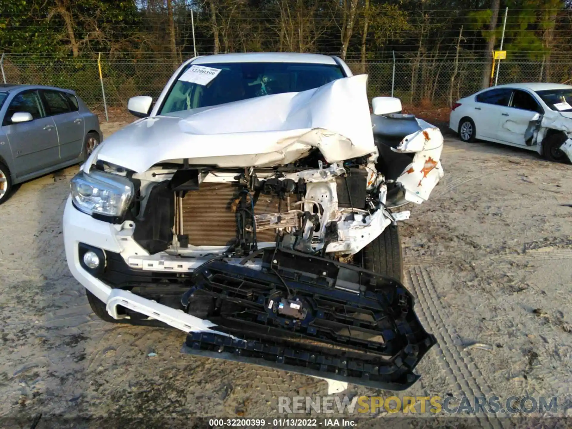 6 Photograph of a damaged car 3TMAZ5CN9LM122579 TOYOTA TACOMA 2WD 2020