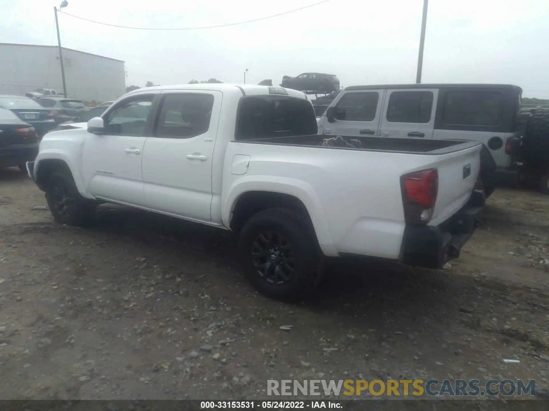 3 Photograph of a damaged car 3TMAZ5CN9LM126261 TOYOTA TACOMA 2WD 2020