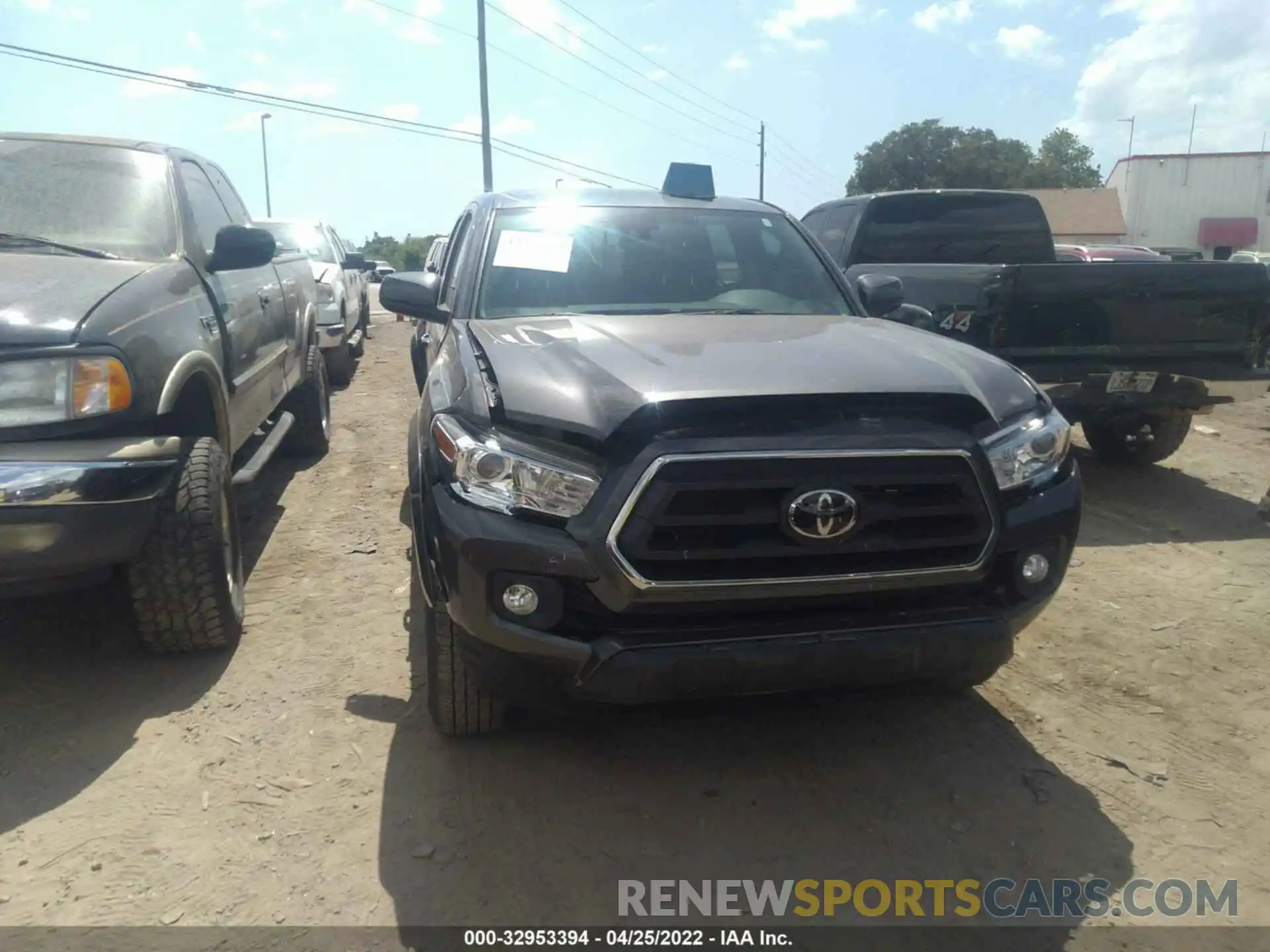 6 Photograph of a damaged car 3TMAZ5CN9LM130469 TOYOTA TACOMA 2WD 2020