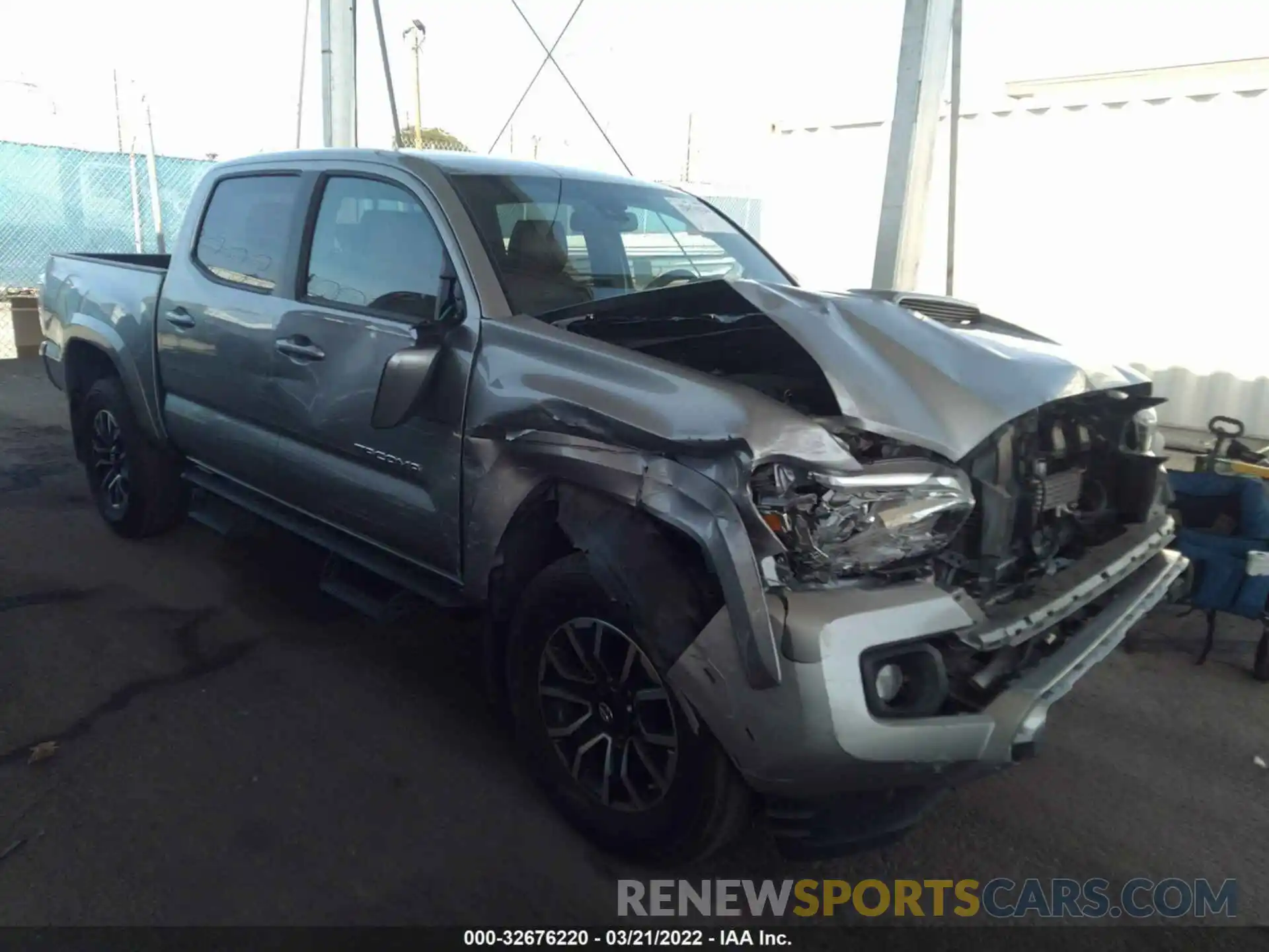 1 Photograph of a damaged car 3TMAZ5CN9LM131072 TOYOTA TACOMA 2WD 2020