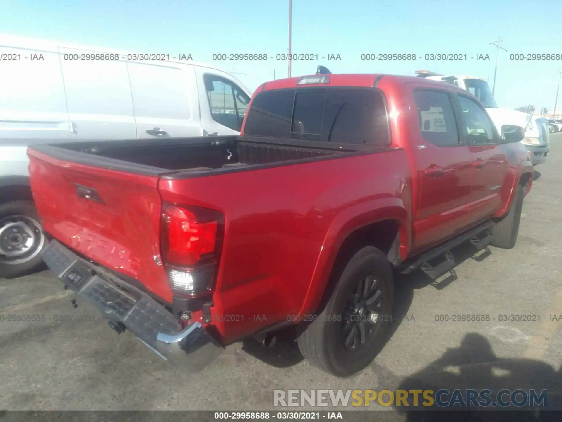 4 Photograph of a damaged car 3TMAZ5CN9LM133226 TOYOTA TACOMA 2WD 2020