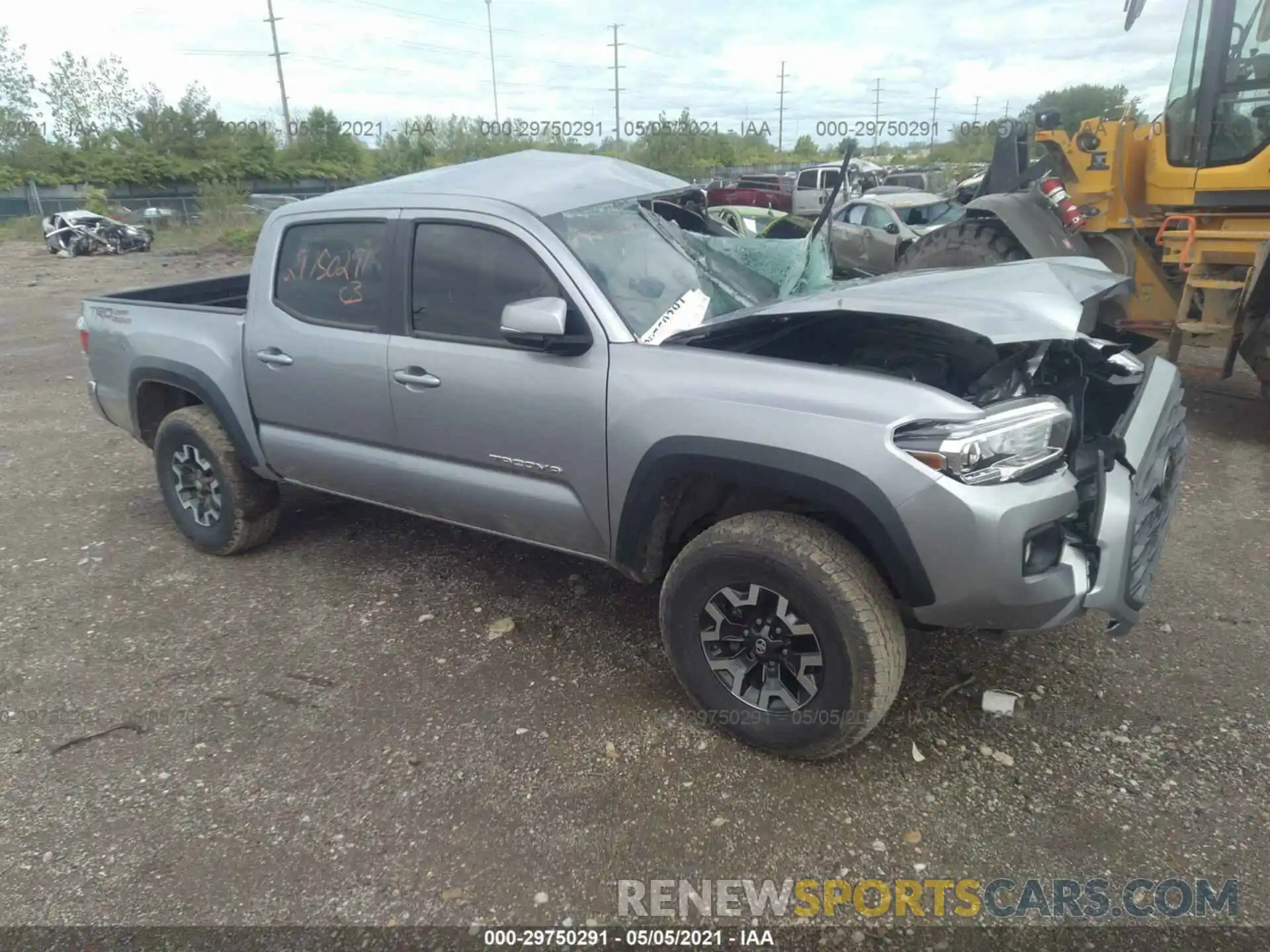 1 Photograph of a damaged car 3TMAZ5CN9LM133405 TOYOTA TACOMA 2WD 2020