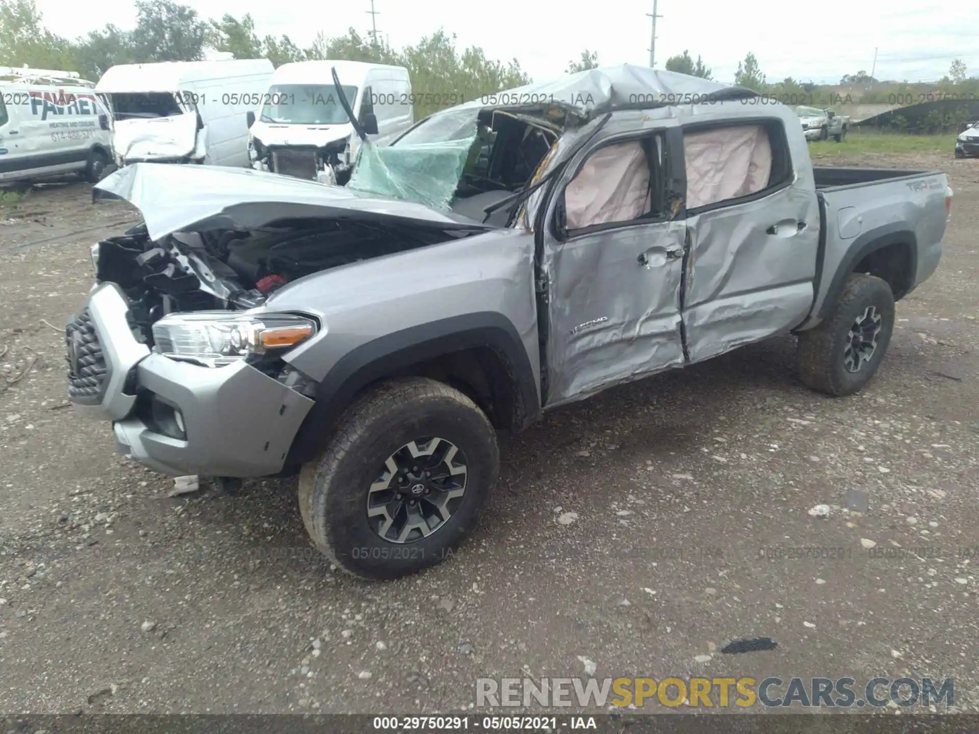 2 Photograph of a damaged car 3TMAZ5CN9LM133405 TOYOTA TACOMA 2WD 2020