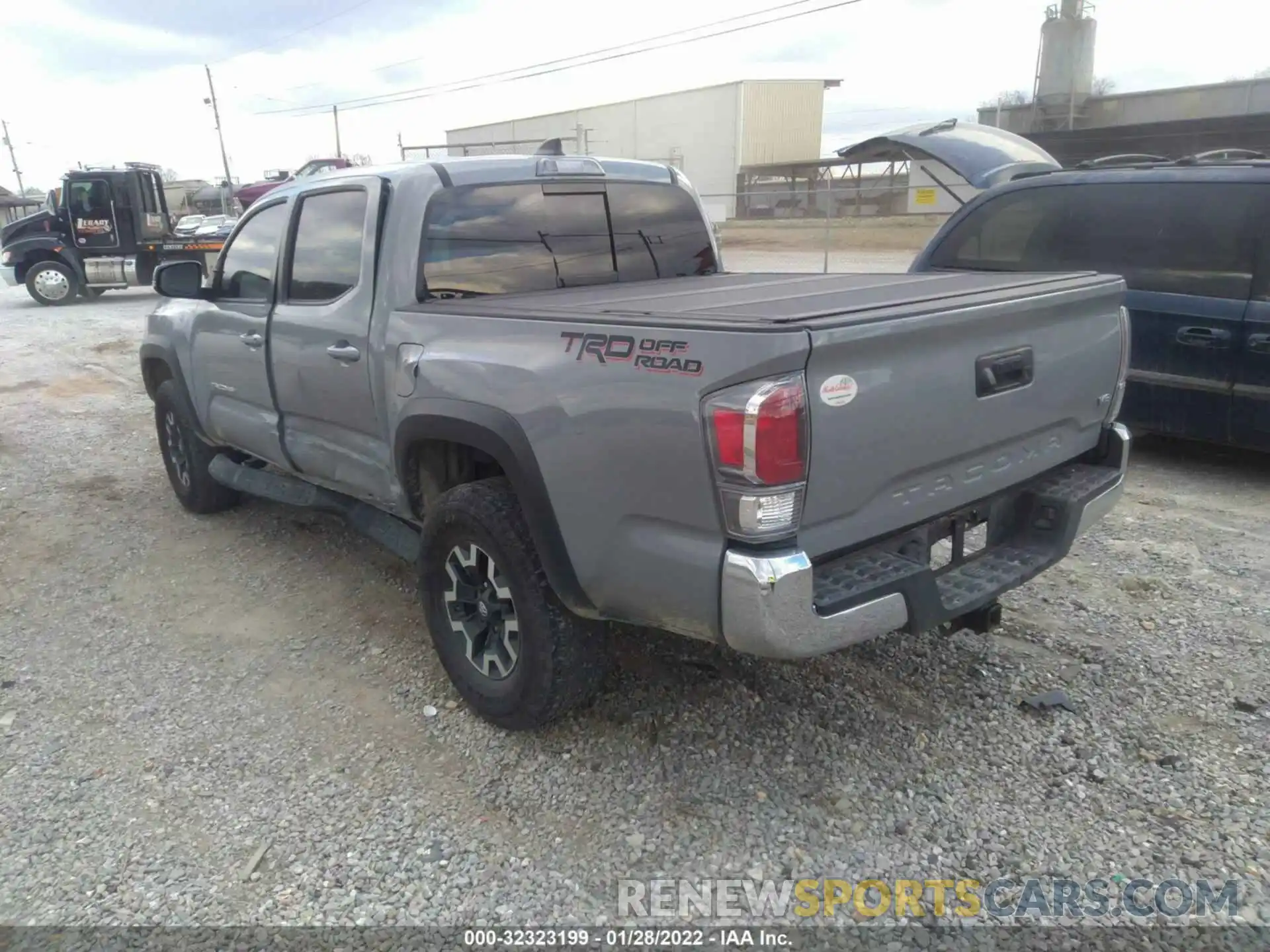 3 Photograph of a damaged car 3TMAZ5CN9LM134280 TOYOTA TACOMA 2WD 2020