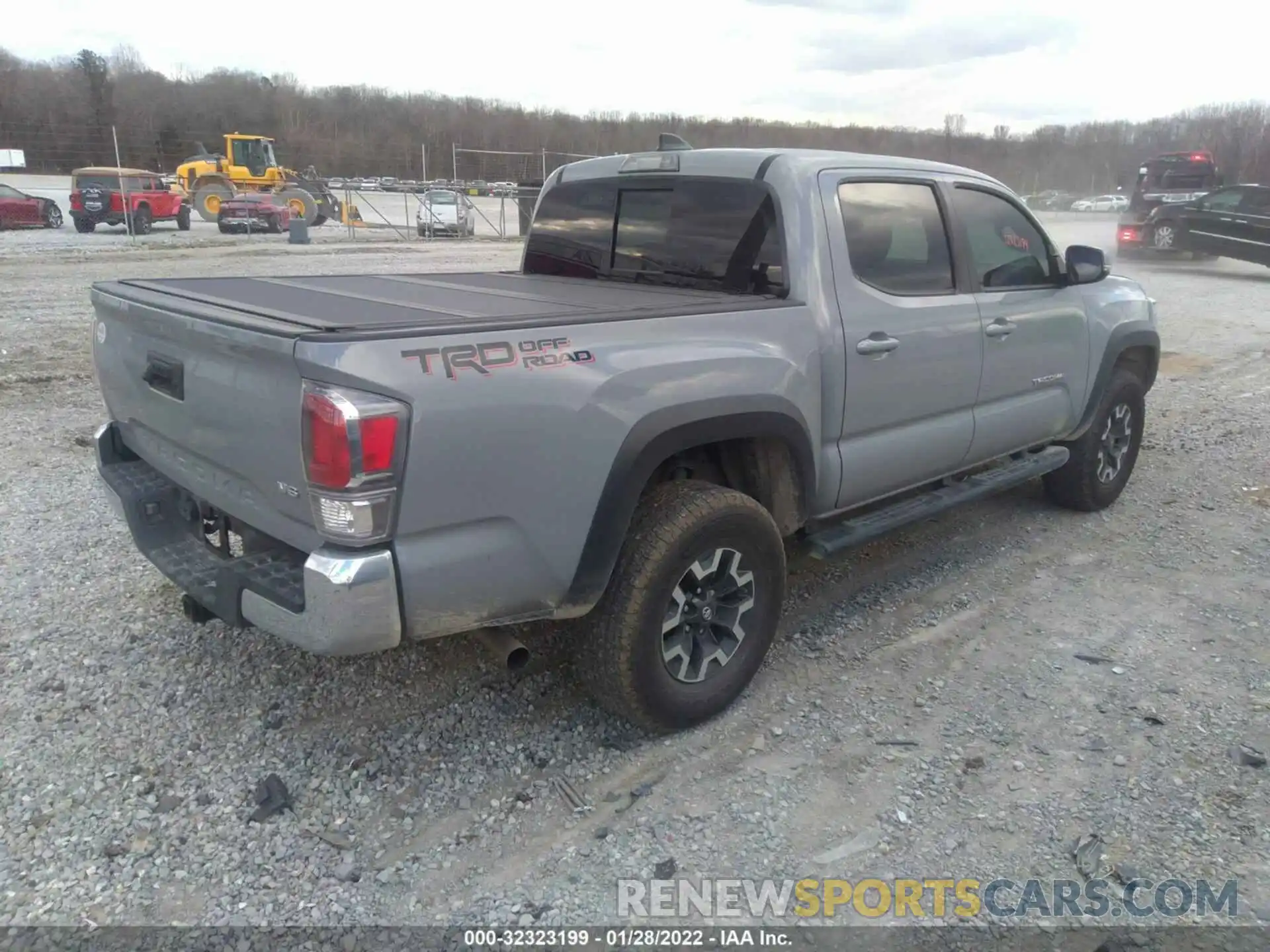 4 Photograph of a damaged car 3TMAZ5CN9LM134280 TOYOTA TACOMA 2WD 2020