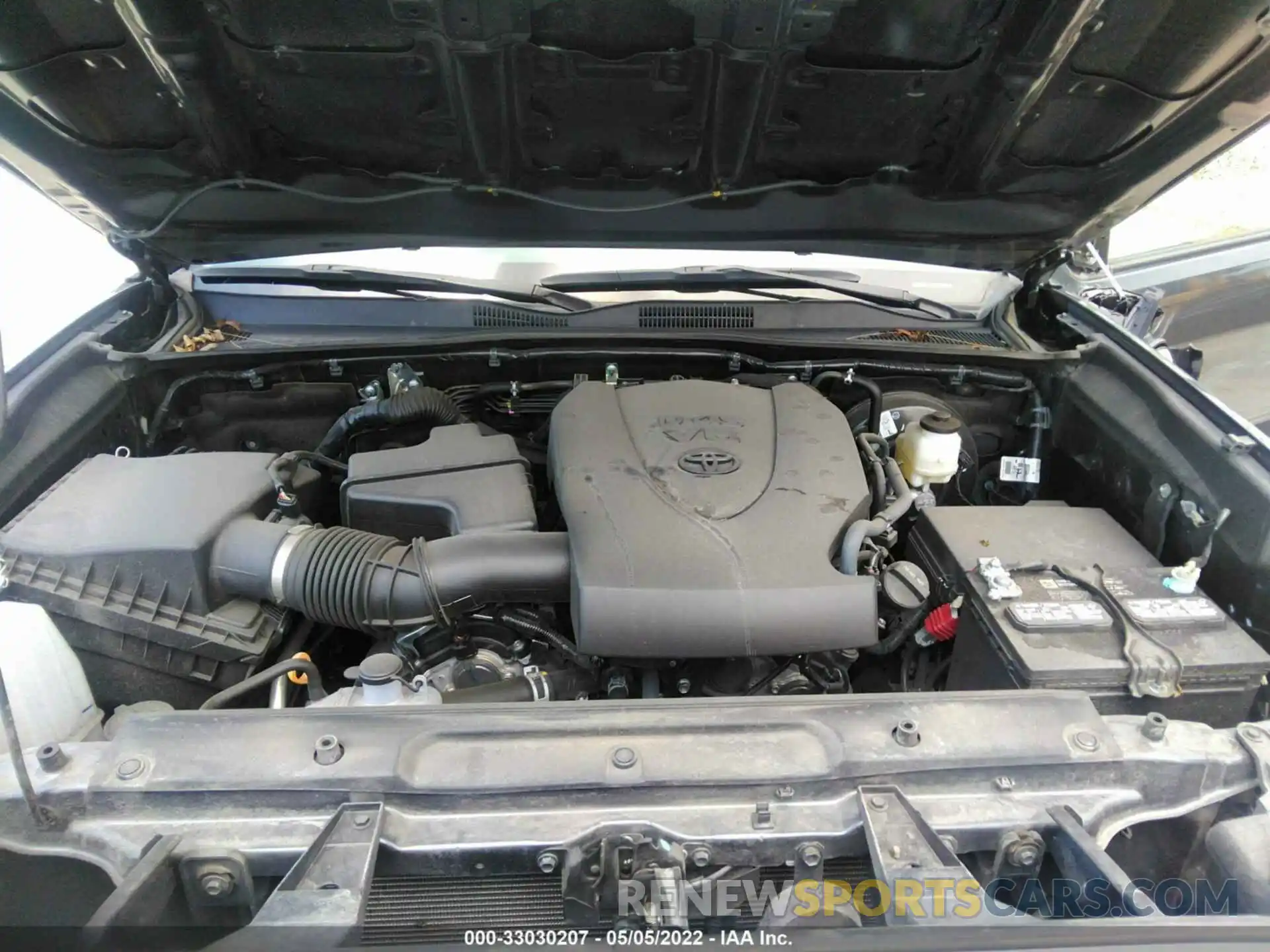 10 Photograph of a damaged car 3TMAZ5CN9LM138216 TOYOTA TACOMA 2WD 2020