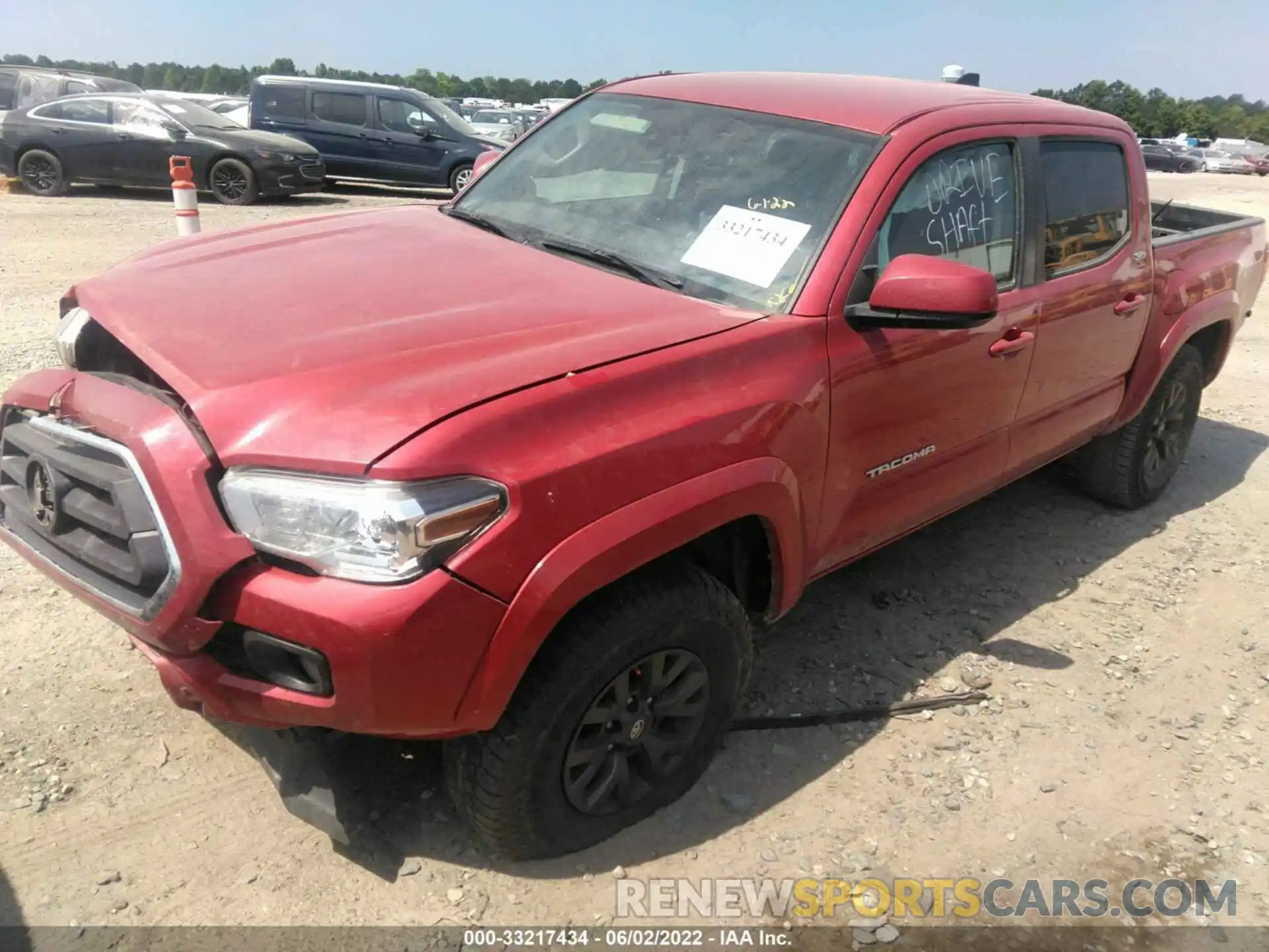 2 Photograph of a damaged car 3TMAZ5CNXLM125491 TOYOTA TACOMA 2WD 2020