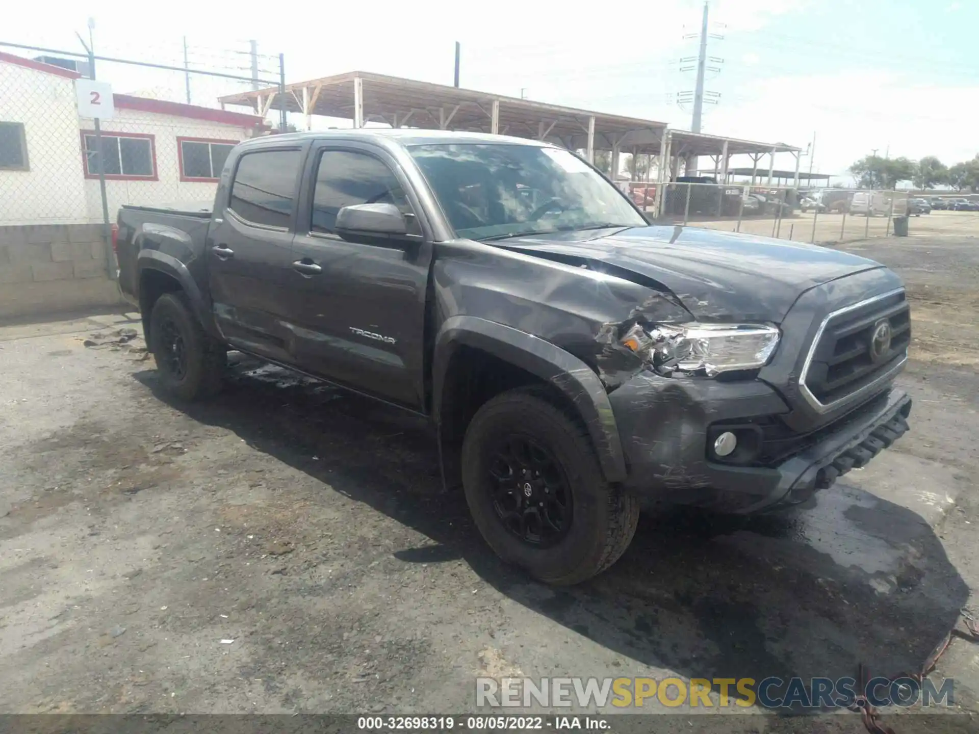 1 Photograph of a damaged car 3TMAZ5CNXLM126382 TOYOTA TACOMA 2WD 2020