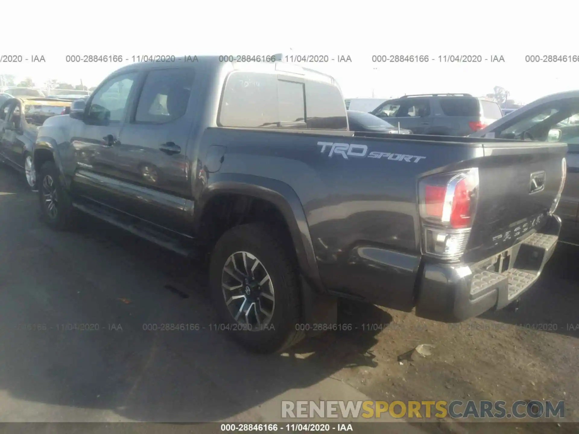 3 Photograph of a damaged car 3TMAZ5CNXLM130044 TOYOTA TACOMA 2WD 2020