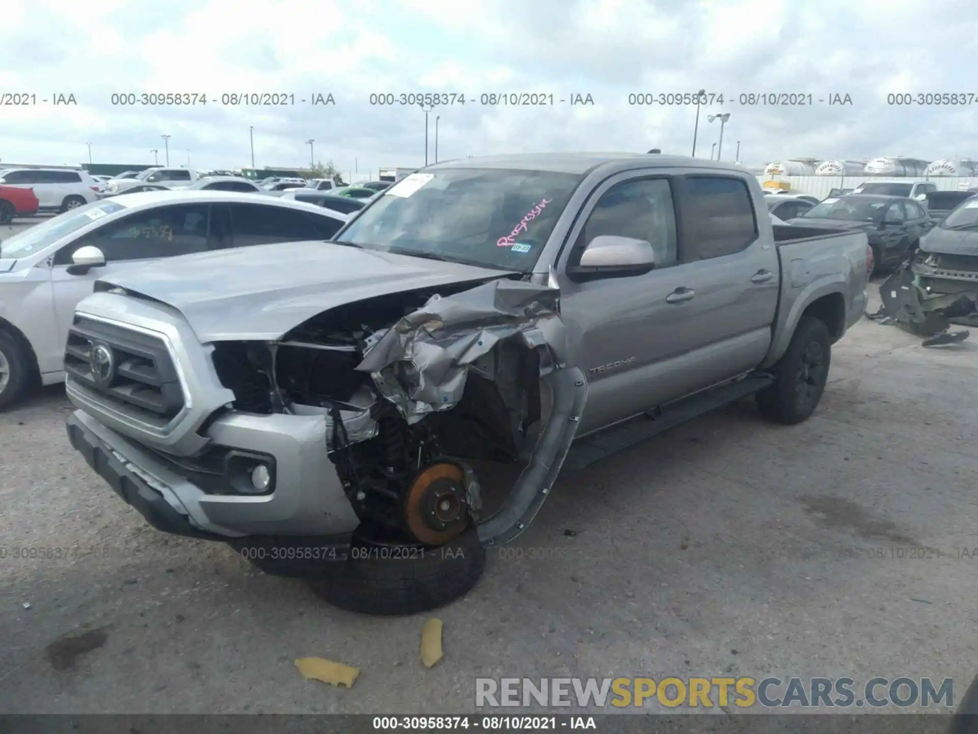 2 Photograph of a damaged car 3TMAZ5CNXLM132666 TOYOTA TACOMA 2WD 2020