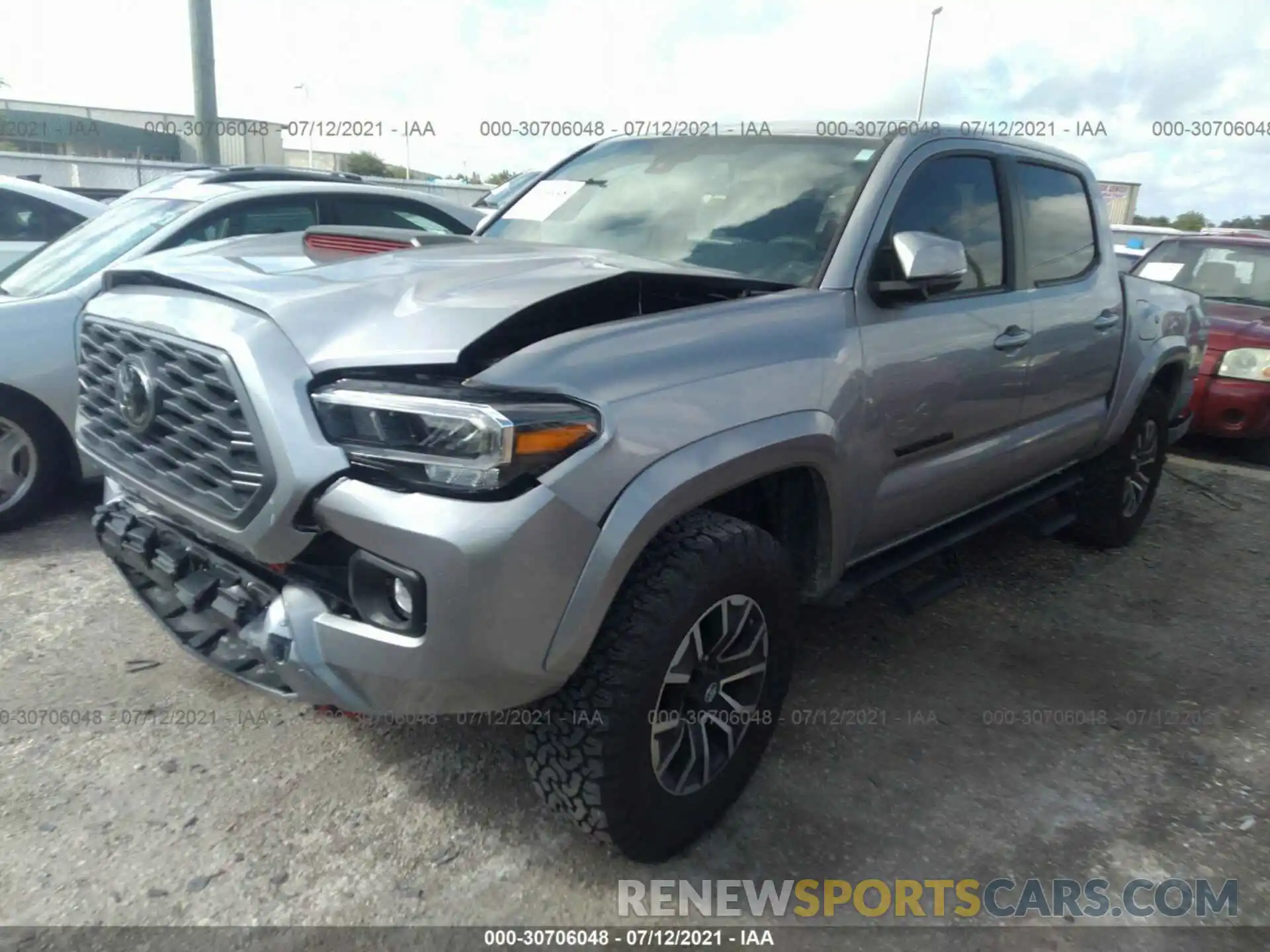 2 Photograph of a damaged car 3TMAZ5CNXLM133140 TOYOTA TACOMA 2WD 2020