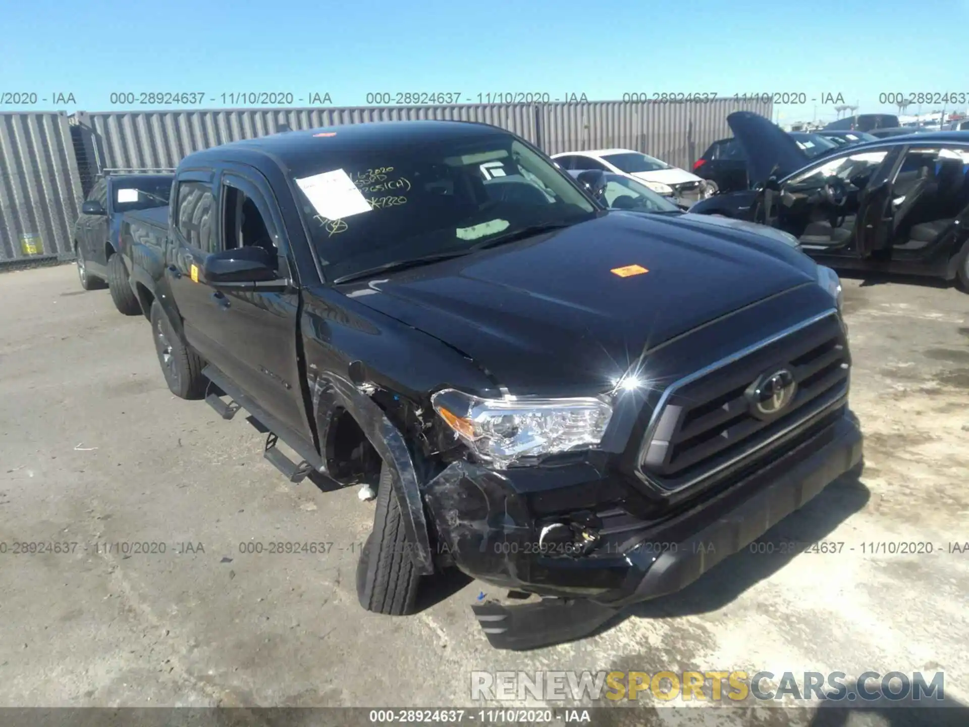 6 Photograph of a damaged car 3TMAZ5CNXLM137320 TOYOTA TACOMA 2WD 2020