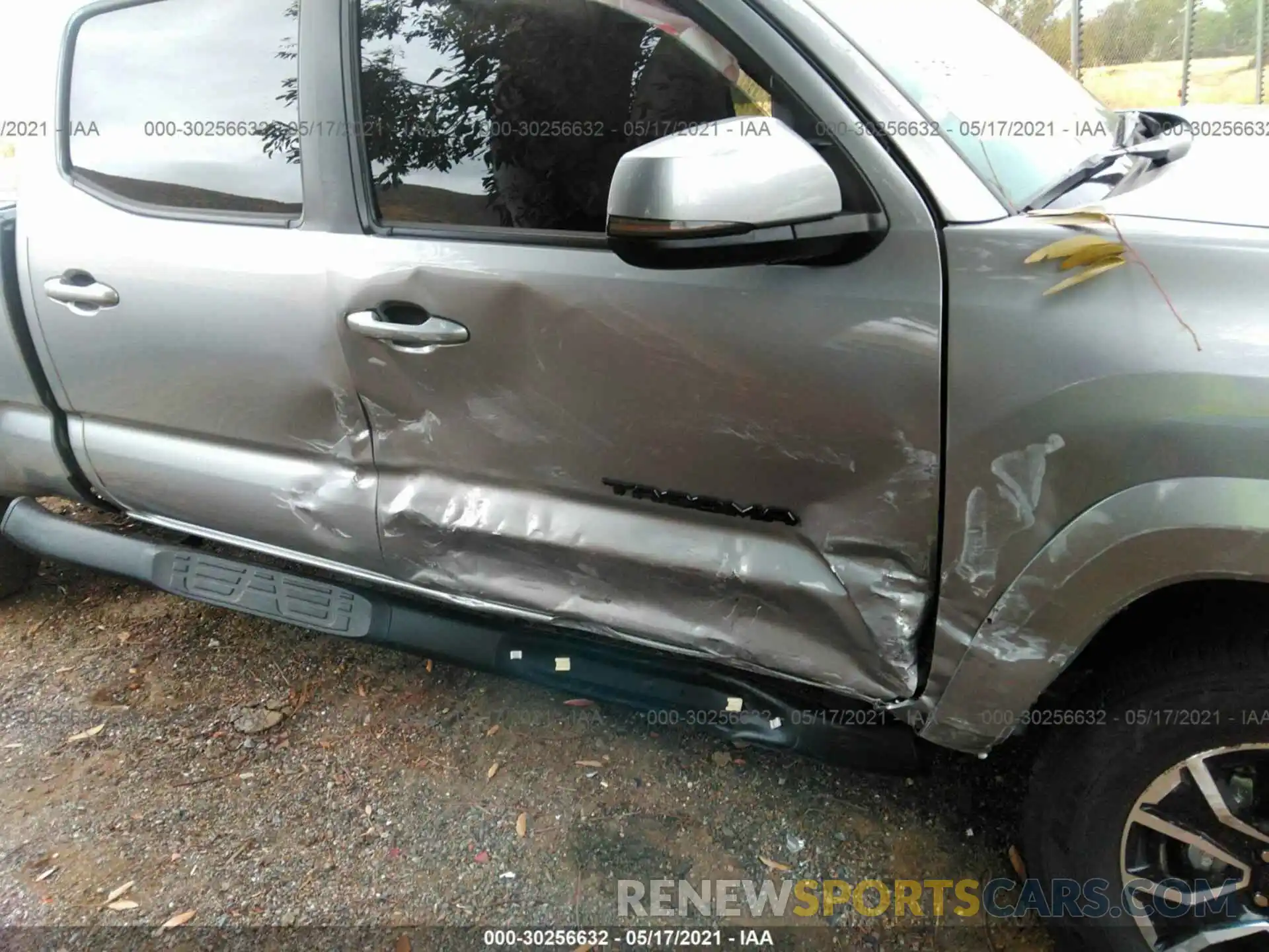 6 Photograph of a damaged car 3TMBZ5DN0LM026861 TOYOTA TACOMA 2WD 2020