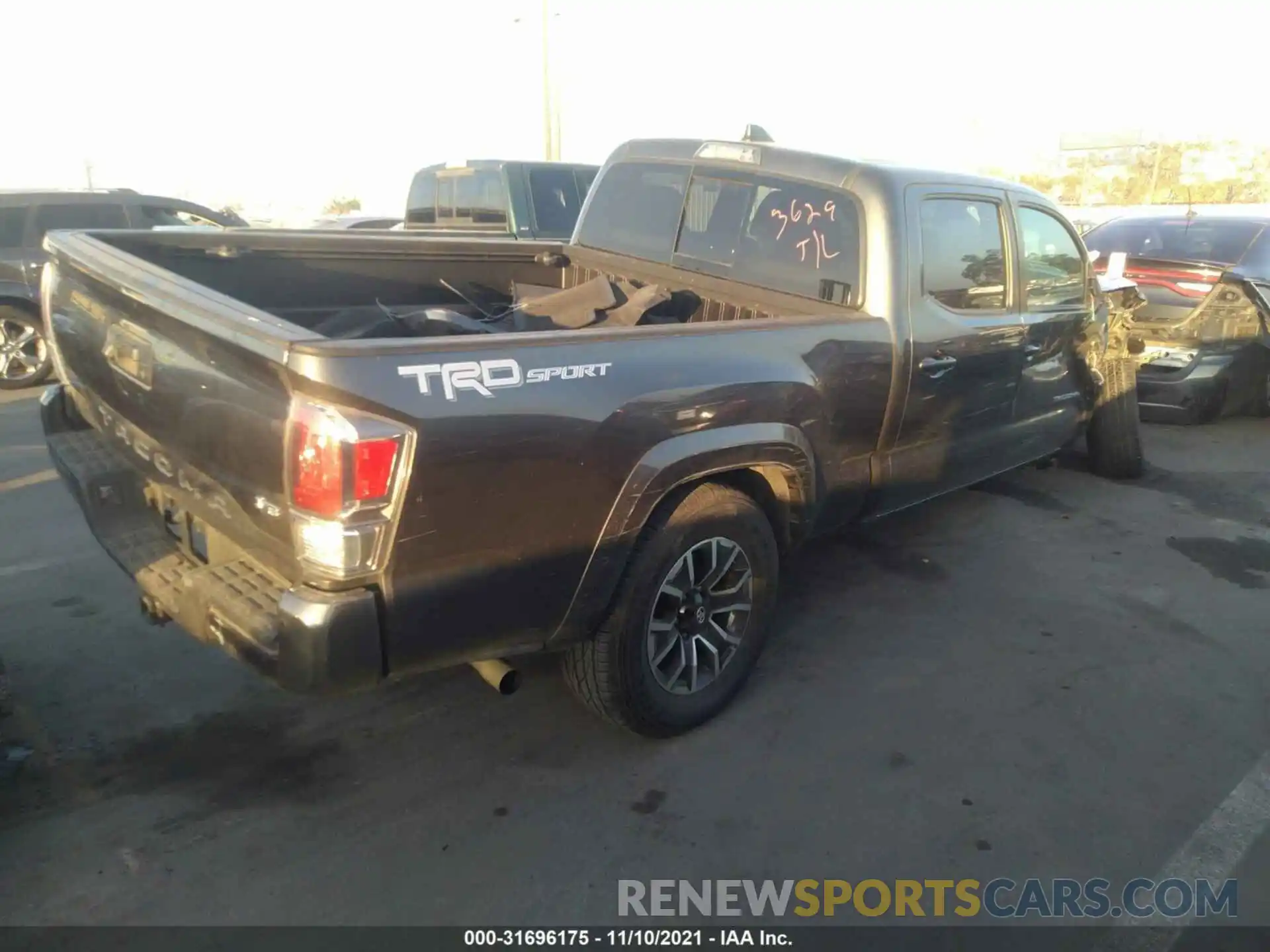 4 Фотография поврежденного автомобиля 3TMBZ5DN1LM023676 TOYOTA TACOMA 2WD 2020