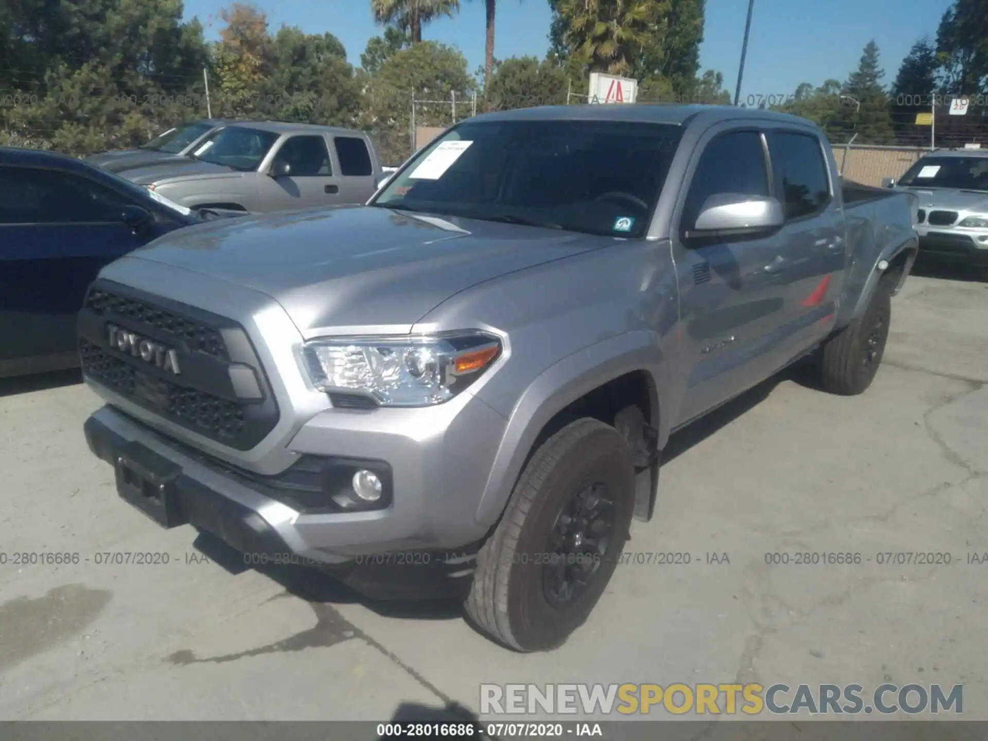 2 Photograph of a damaged car 3TMBZ5DN2LM023864 TOYOTA TACOMA 2WD 2020