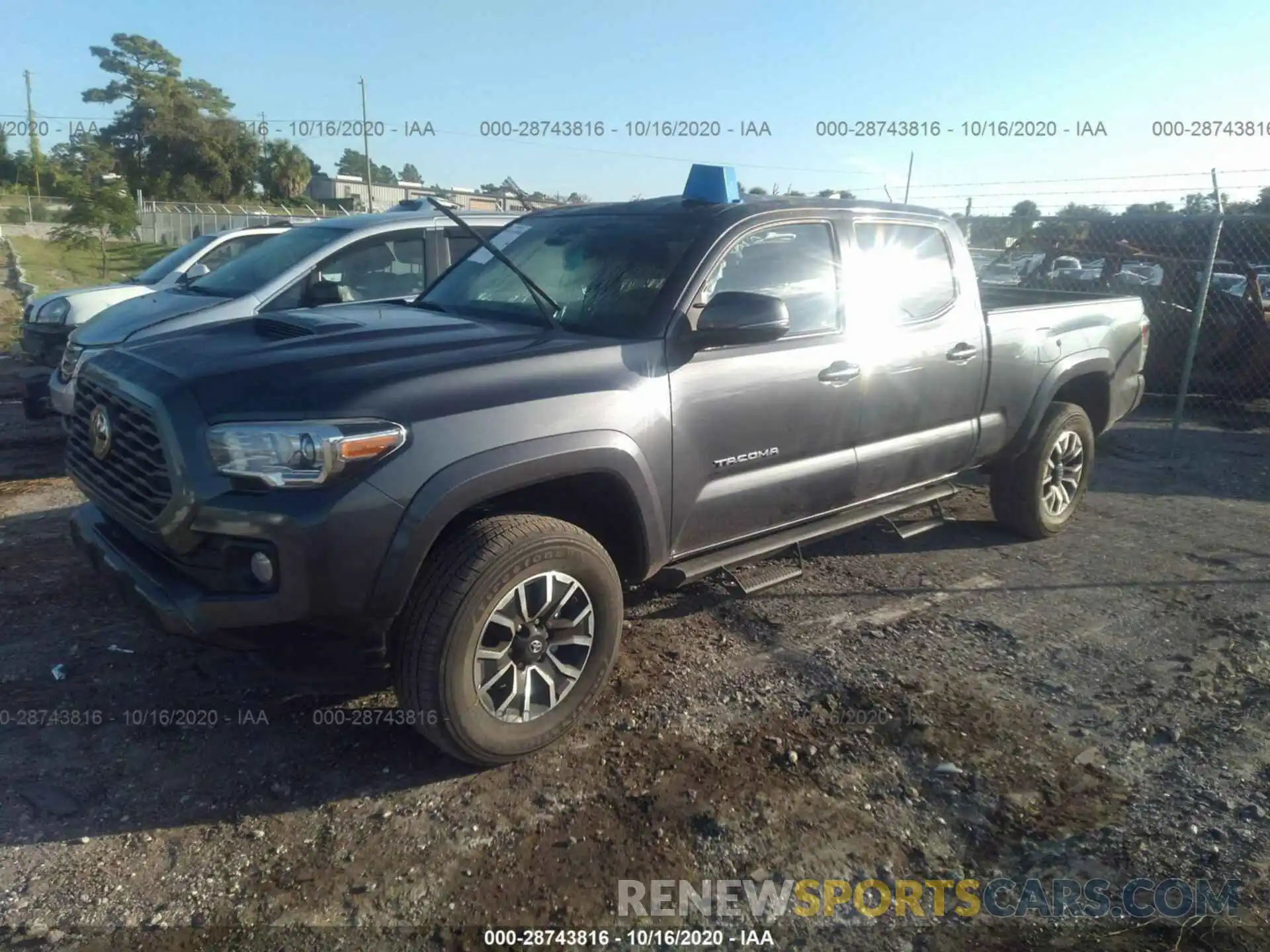 2 Photograph of a damaged car 3TMBZ5DN2LM027154 TOYOTA TACOMA 2WD 2020