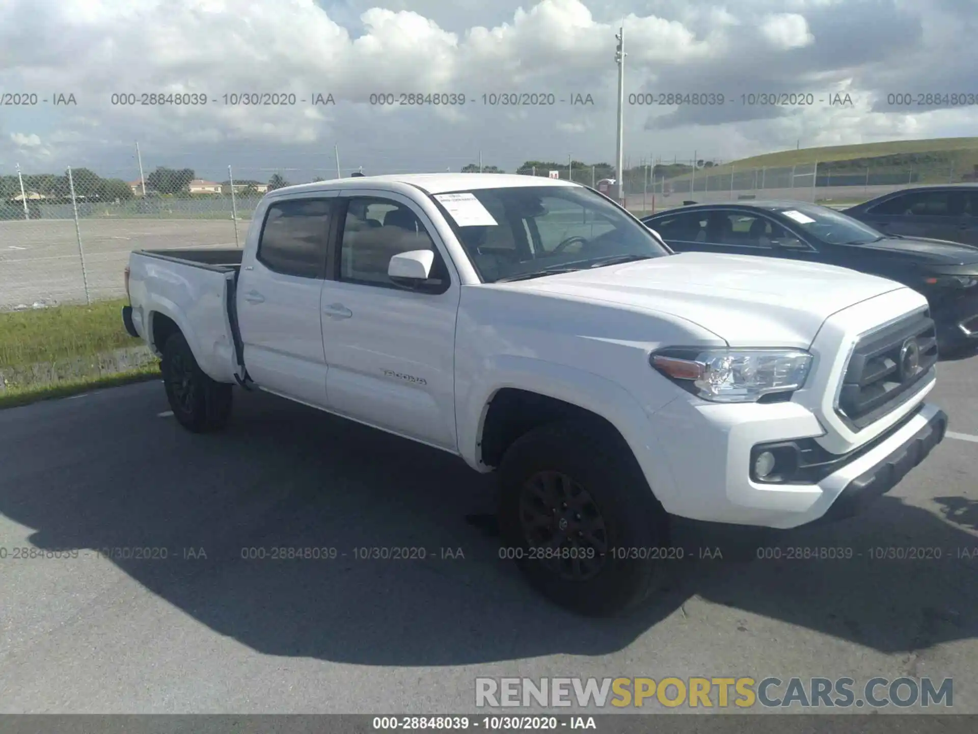 1 Фотография поврежденного автомобиля 3TMBZ5DN3LM025459 TOYOTA TACOMA 2WD 2020