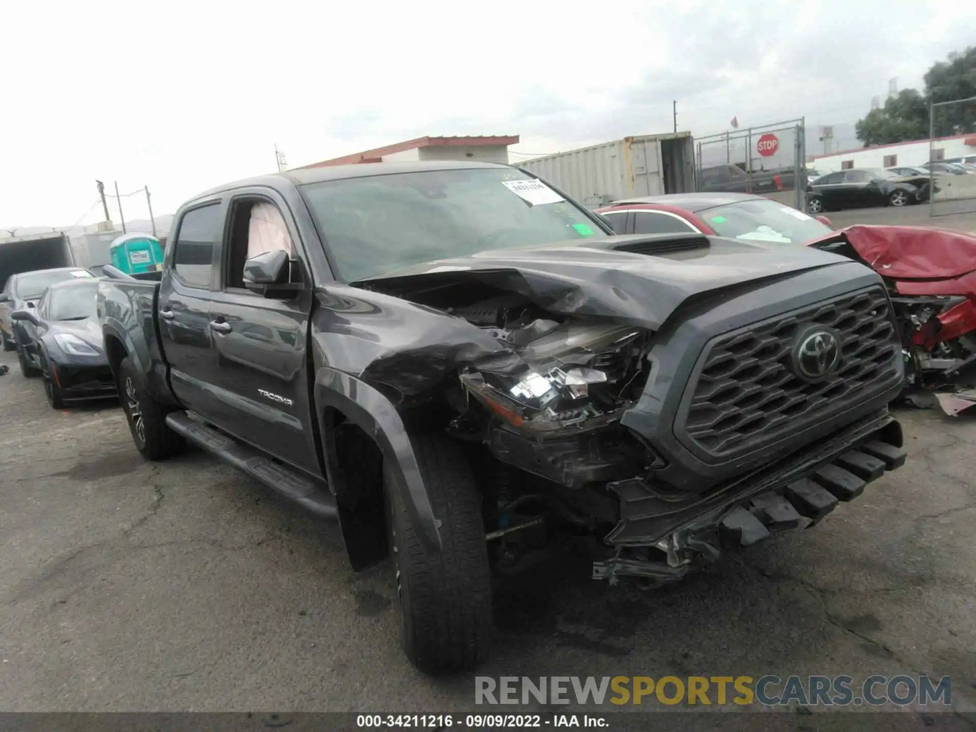 1 Photograph of a damaged car 3TMBZ5DN3LM026725 TOYOTA TACOMA 2WD 2020