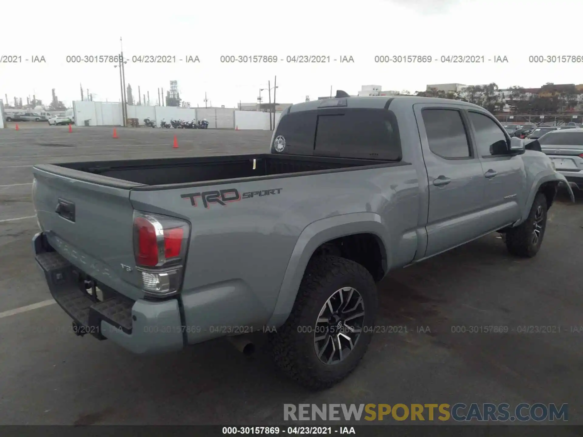 4 Photograph of a damaged car 3TMBZ5DN6LM025777 TOYOTA TACOMA 2WD 2020