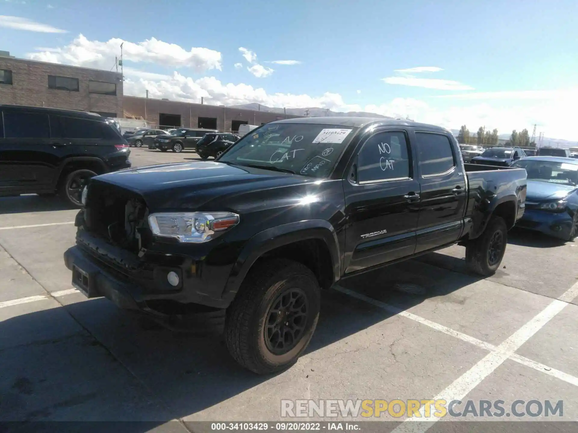 2 Photograph of a damaged car 3TMBZ5DN6LM025956 TOYOTA TACOMA 2WD 2020