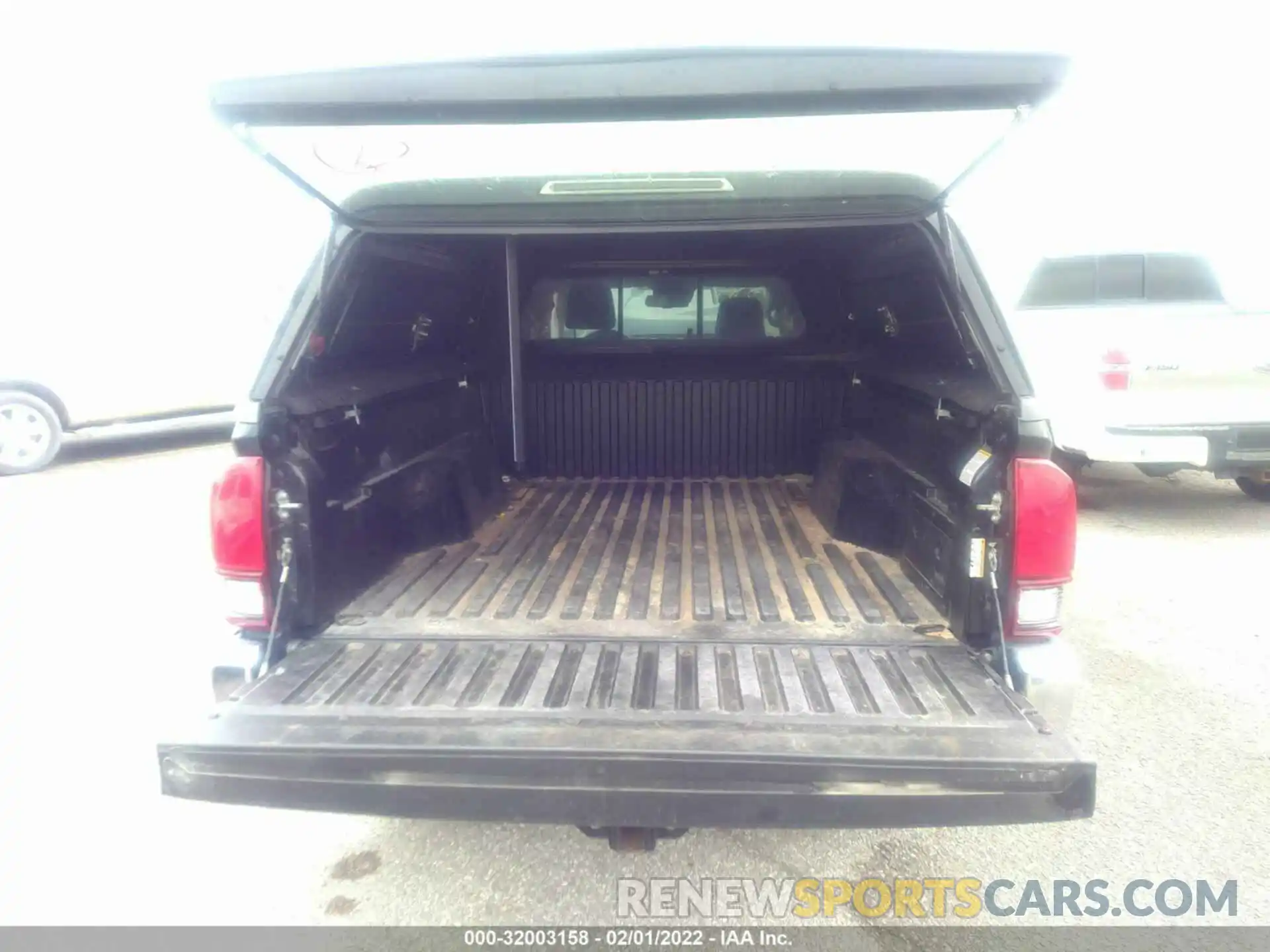 8 Photograph of a damaged car 3TMBZ5DN6LM026914 TOYOTA TACOMA 2WD 2020