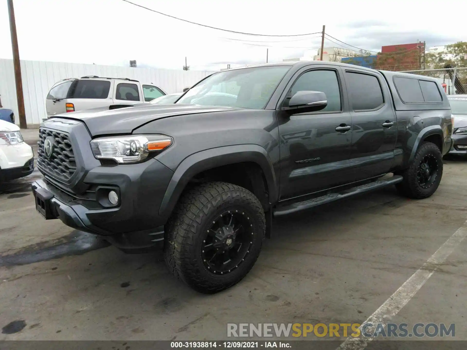 2 Photograph of a damaged car 3TMBZ5DN7LM024296 TOYOTA TACOMA 2WD 2020