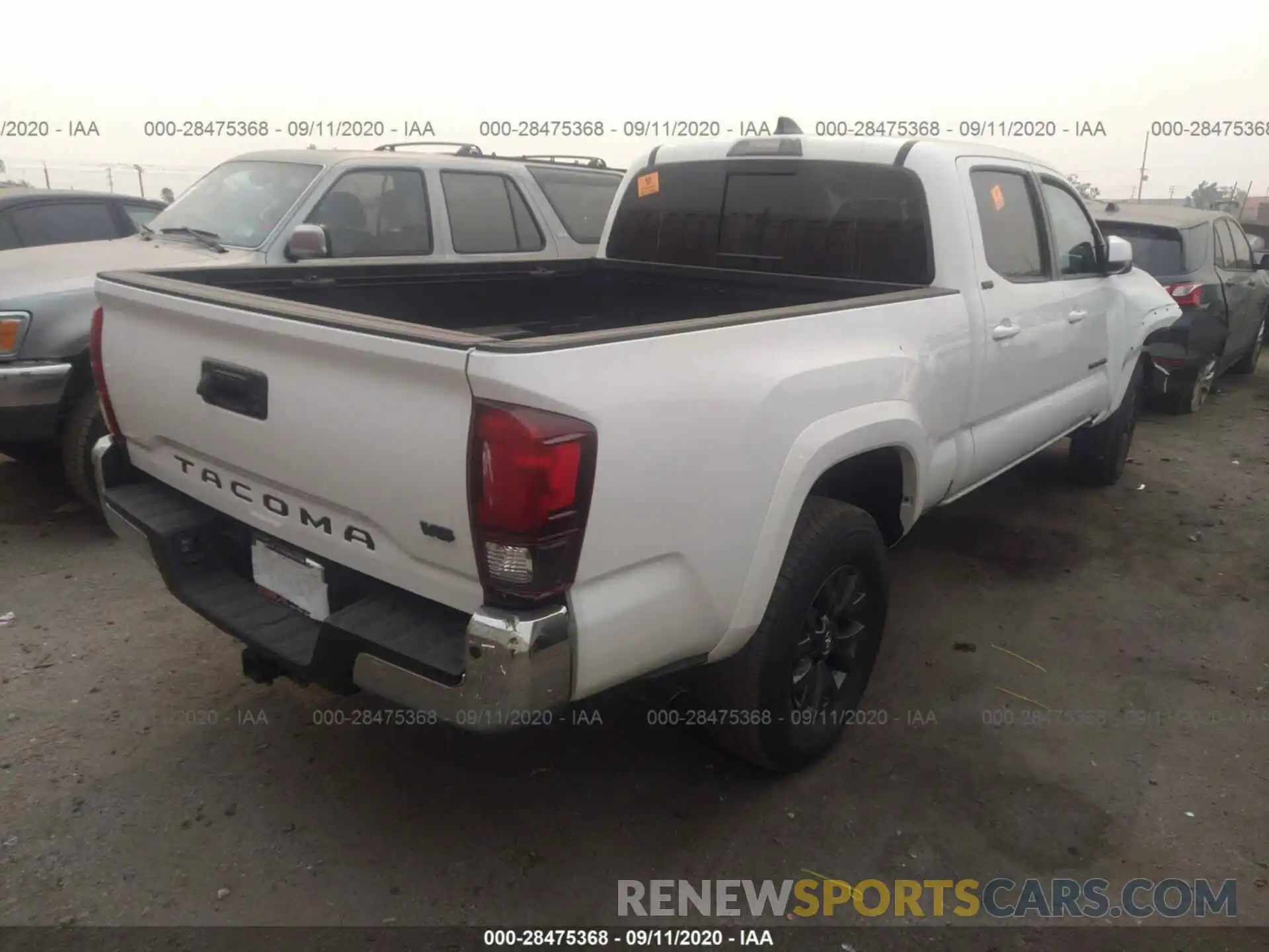 4 Photograph of a damaged car 3TMBZ5DN8LM024243 TOYOTA TACOMA 2WD 2020