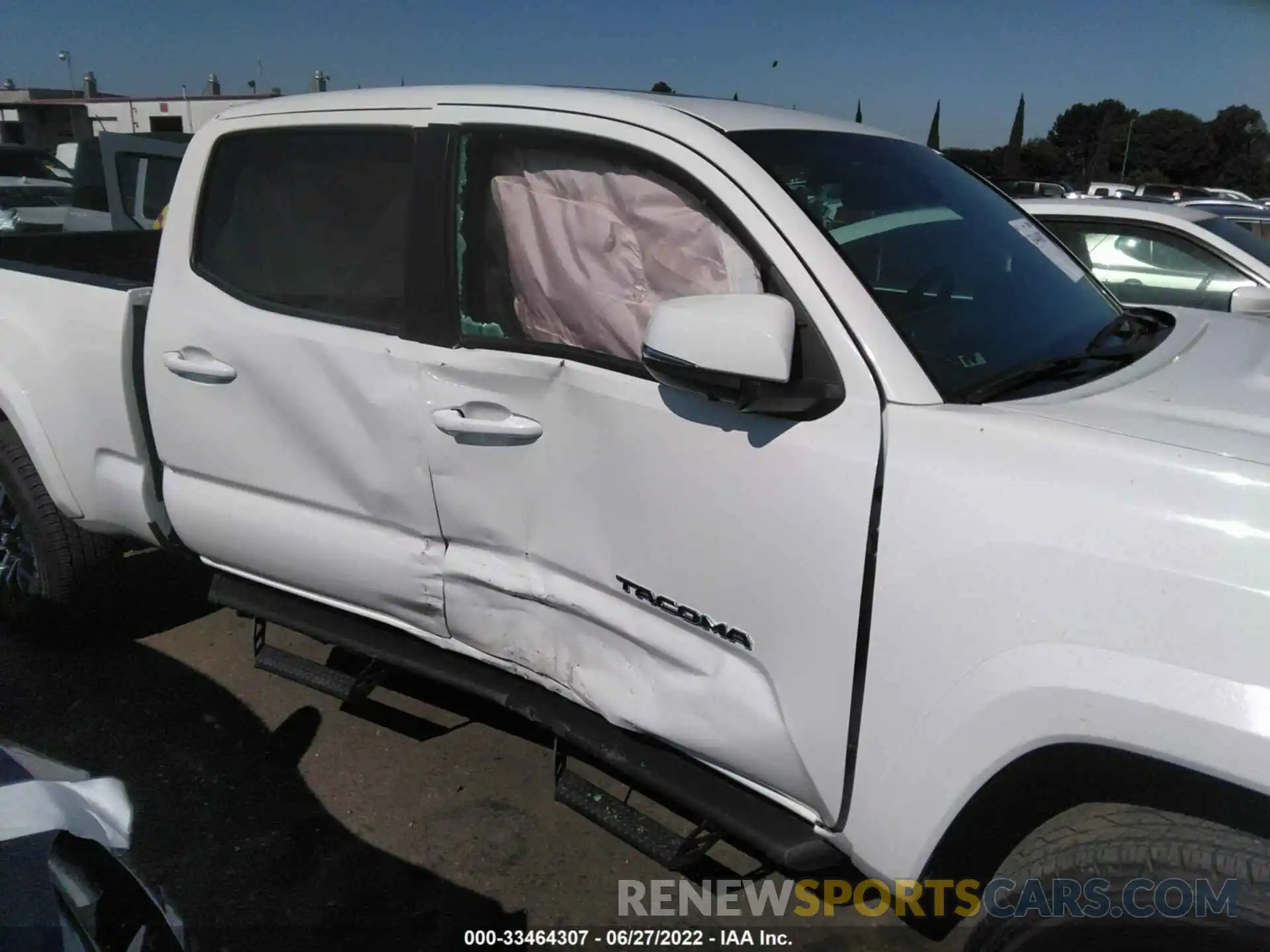 6 Photograph of a damaged car 3TMBZ5DN9LM026213 TOYOTA TACOMA 2WD 2020