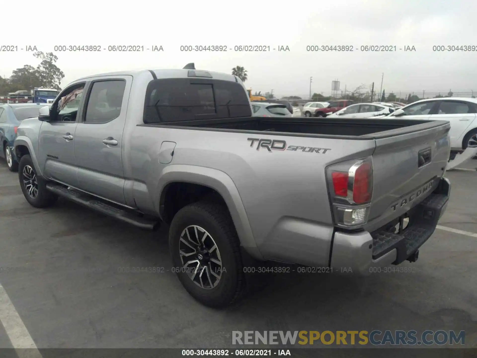 3 Photograph of a damaged car 3TMBZ5DNXLM025622 TOYOTA TACOMA 2WD 2020