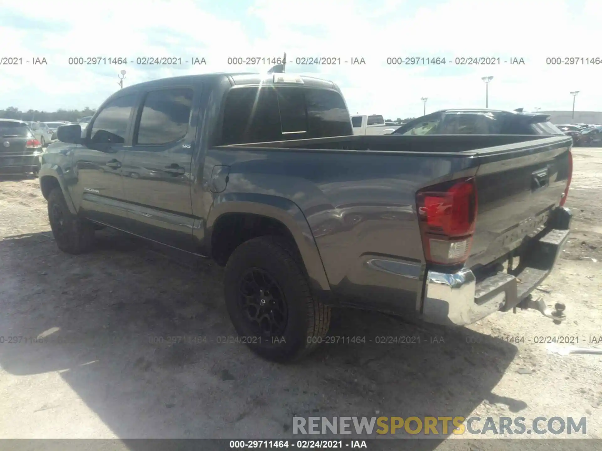 3 Photograph of a damaged car 3TYAZ5CN1LT001906 TOYOTA TACOMA 2WD 2020