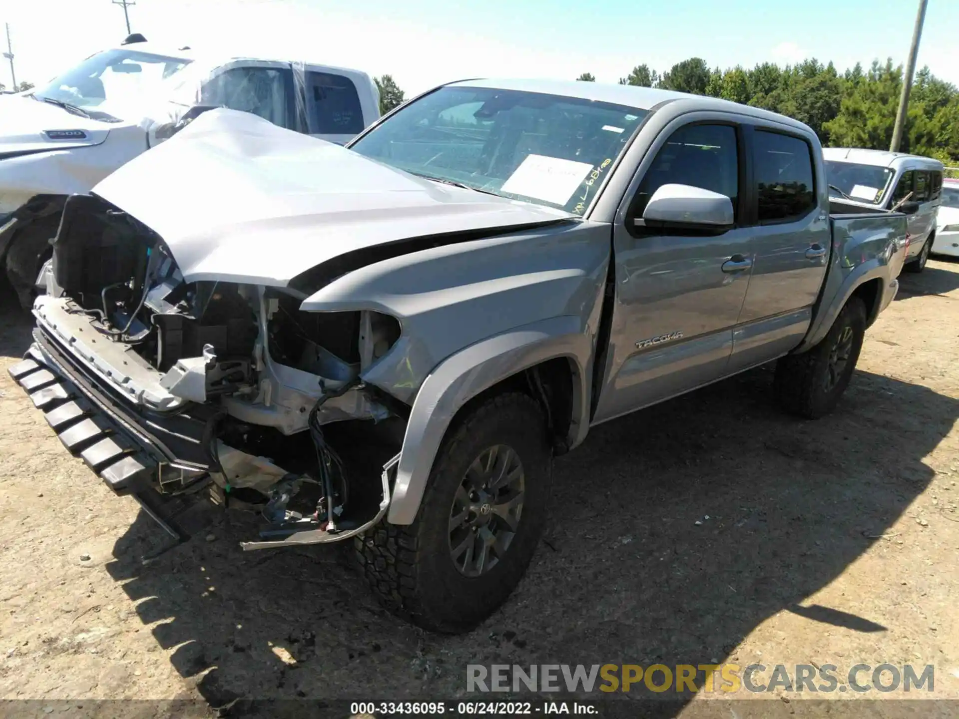 2 Photograph of a damaged car 3TYAZ5CN3LT000708 TOYOTA TACOMA 2WD 2020