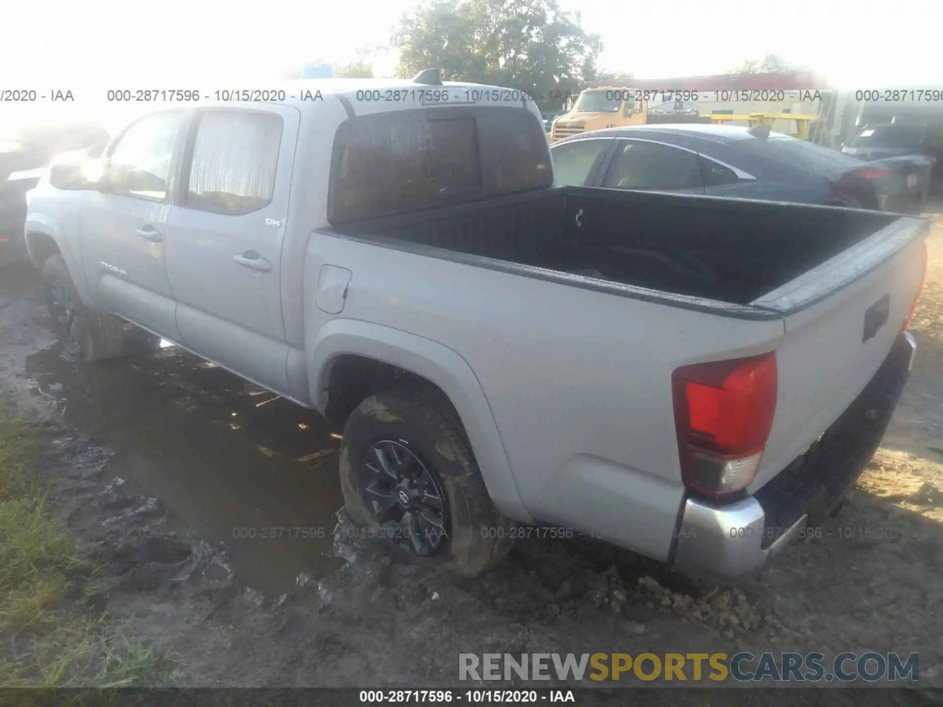 3 Photograph of a damaged car 3TYAZ5CN5LT001164 TOYOTA TACOMA 2WD 2020