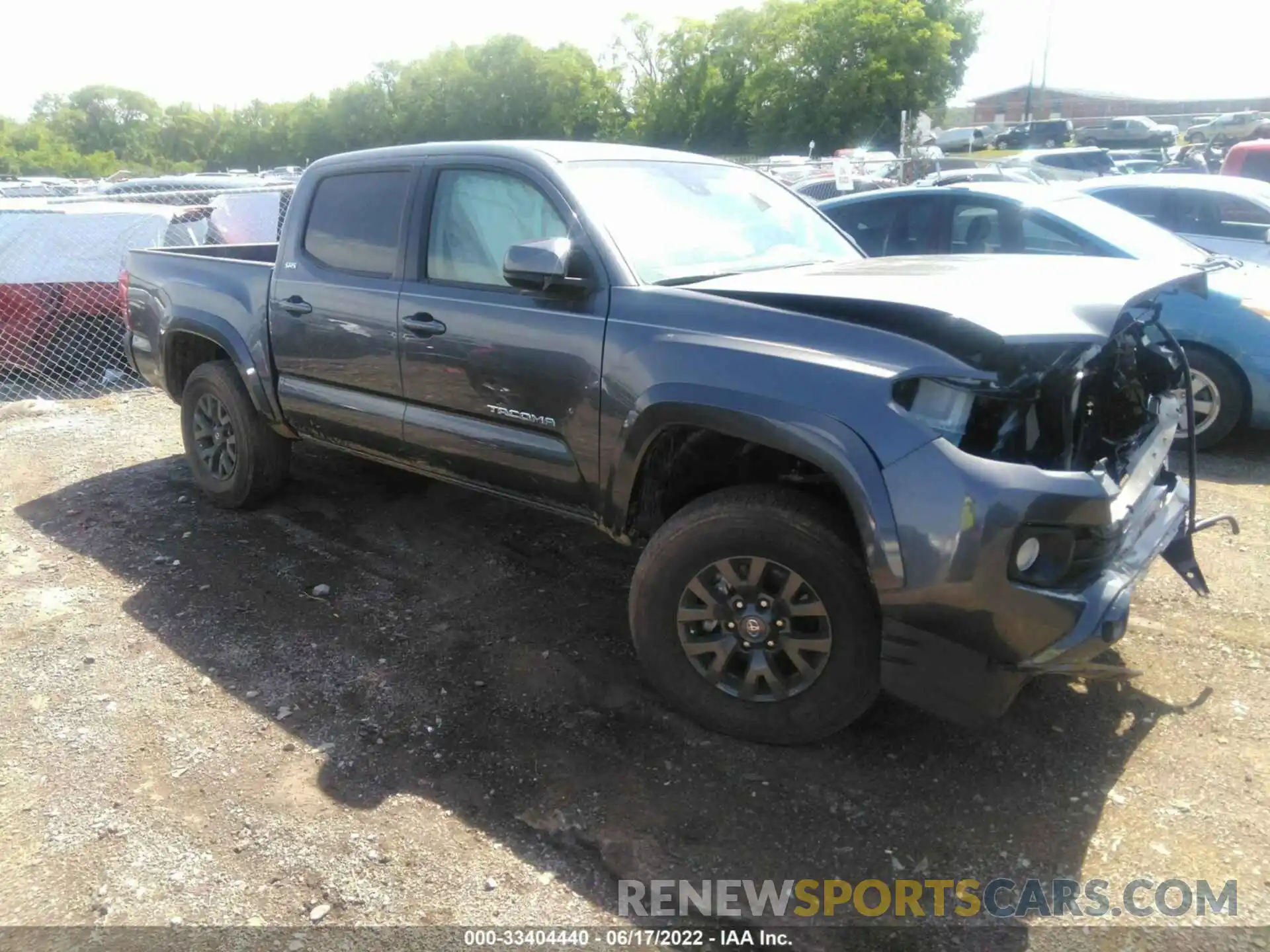 1 Photograph of a damaged car 3TYAZ5CN6LT001092 TOYOTA TACOMA 2WD 2020